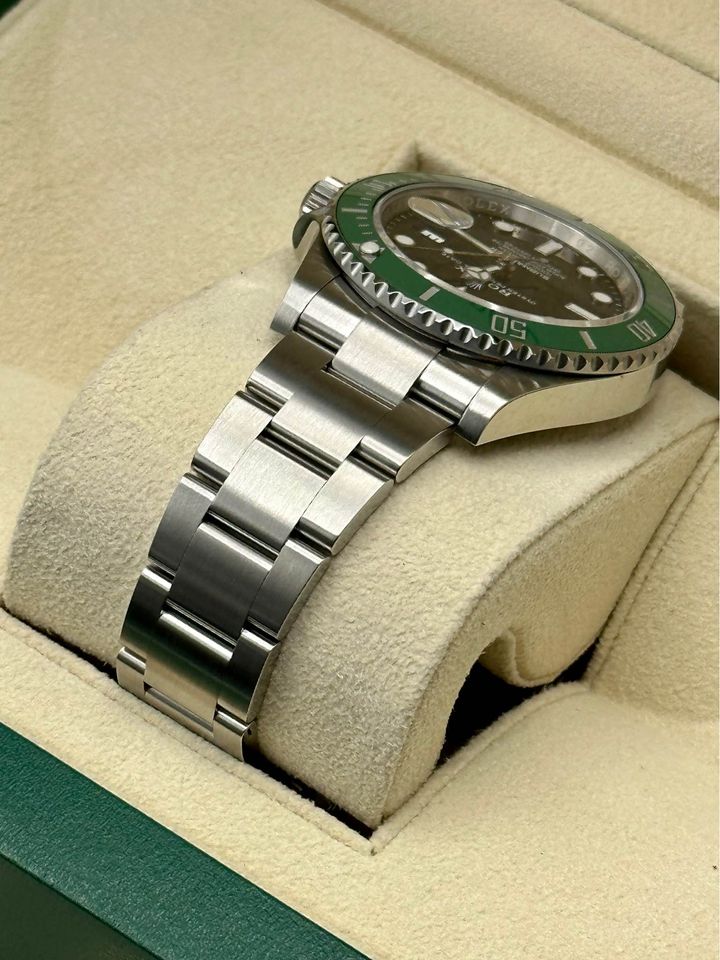 NEW 2023 Rolex Submariner "Starbucks" 41mm 126610LV Black Dial