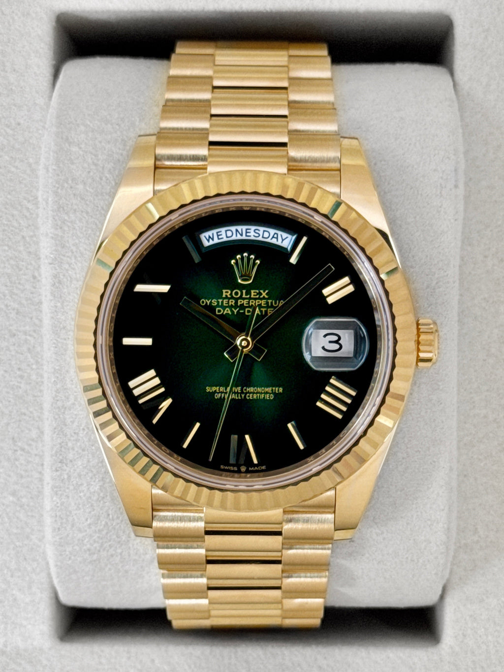 NEW 2026 Rolex Day-Date 40mm 228238 Presidential Green Ombre Dial