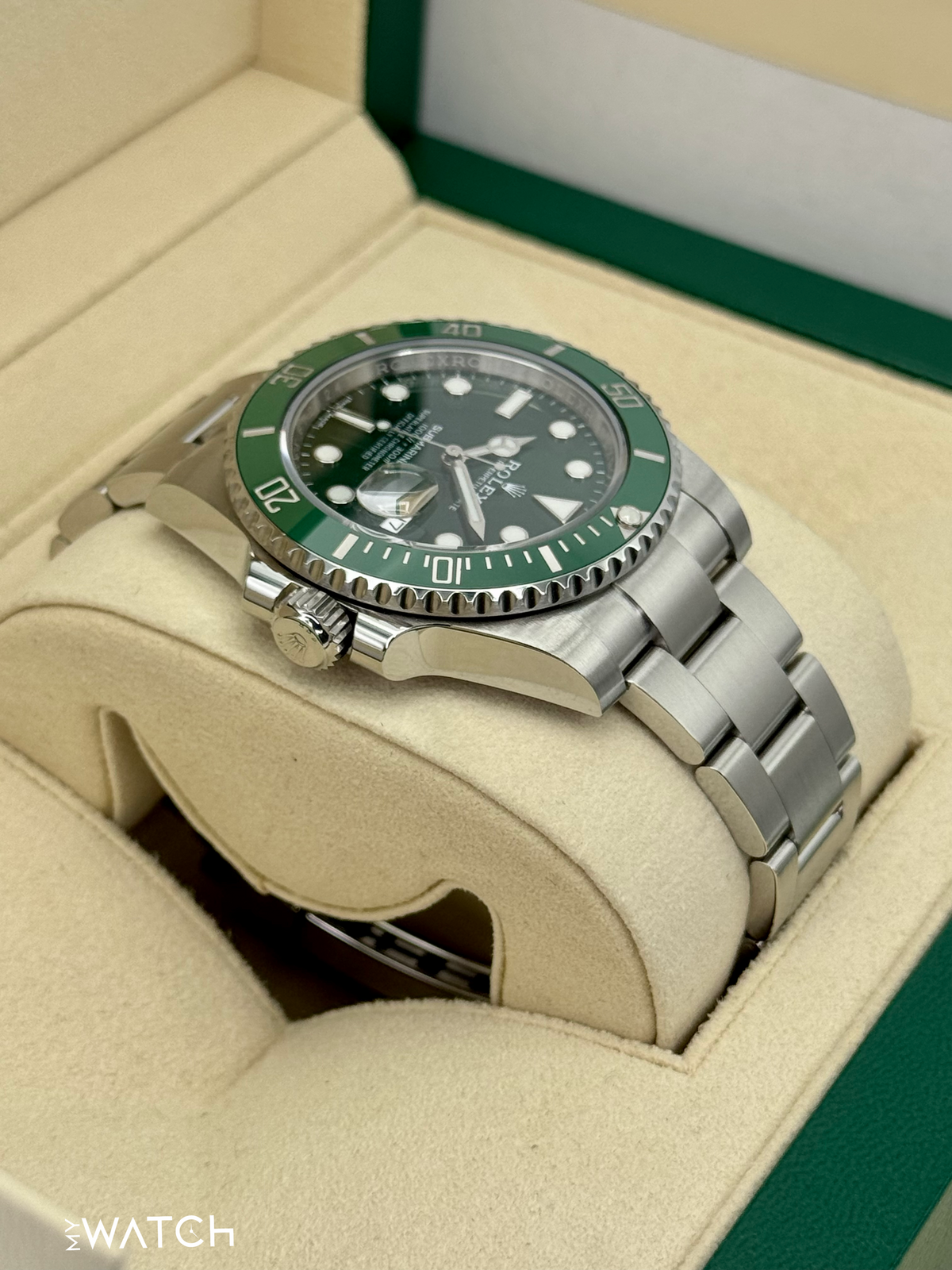 2019 Rolex Submariner “Hulk” 40mm 116610LV Green Dial