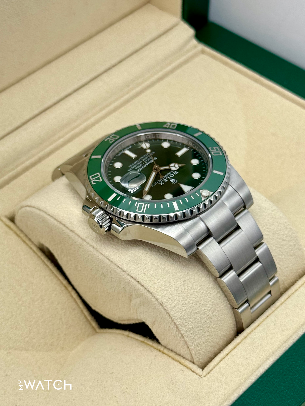 2018 Rolex Submariner “Hulk” 40mm 116610LV Green Dial