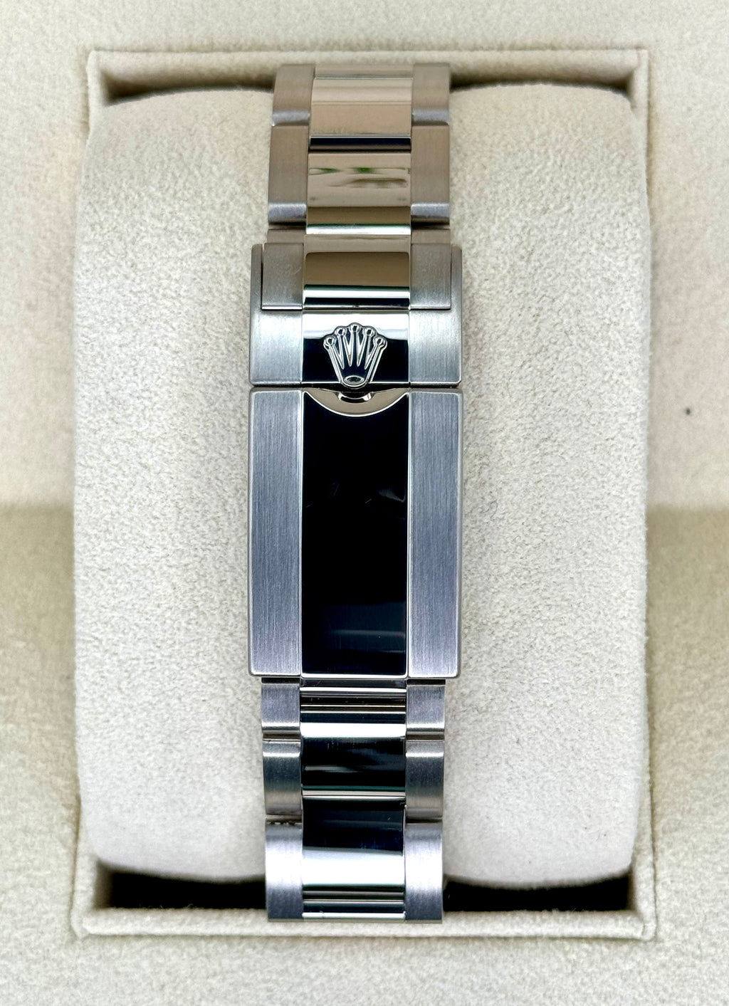 2022 Rolex Daytona 40mm 116509 White Gold Blue Dial