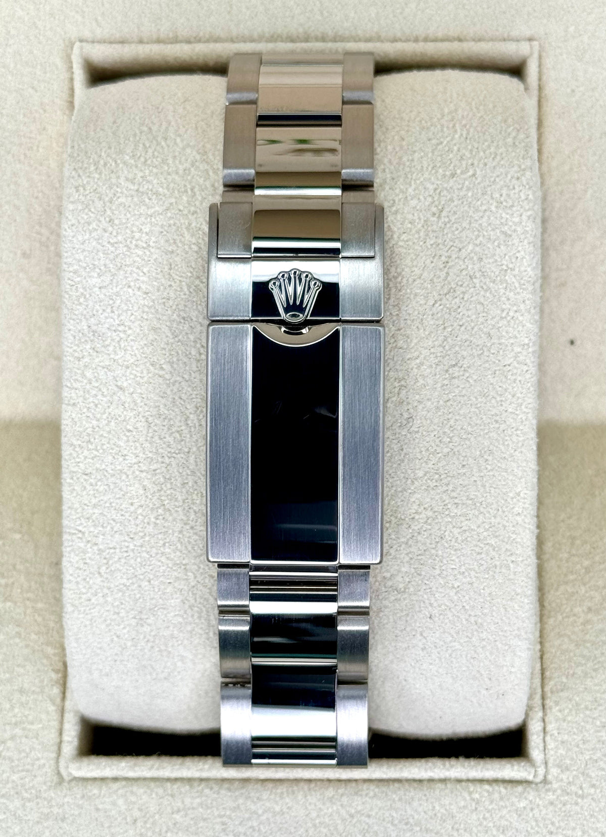 2022 Rolex Daytona 40mm 116509 White Gold Blue Dial