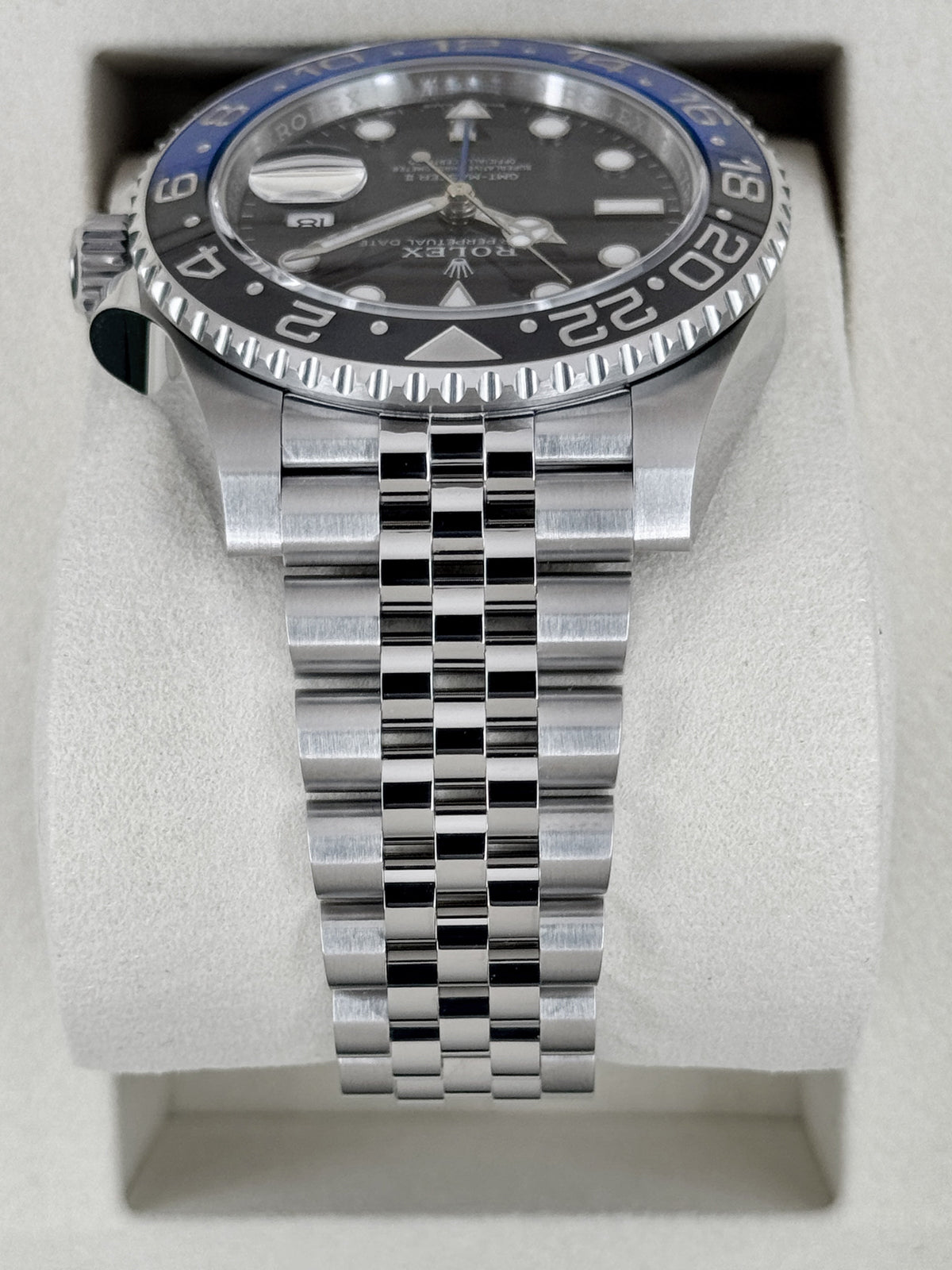 NEW 2026 Rolex GMT-Master II Batgirl 40mm 126710BLNR Jubilee (NEW STYLE CARD)