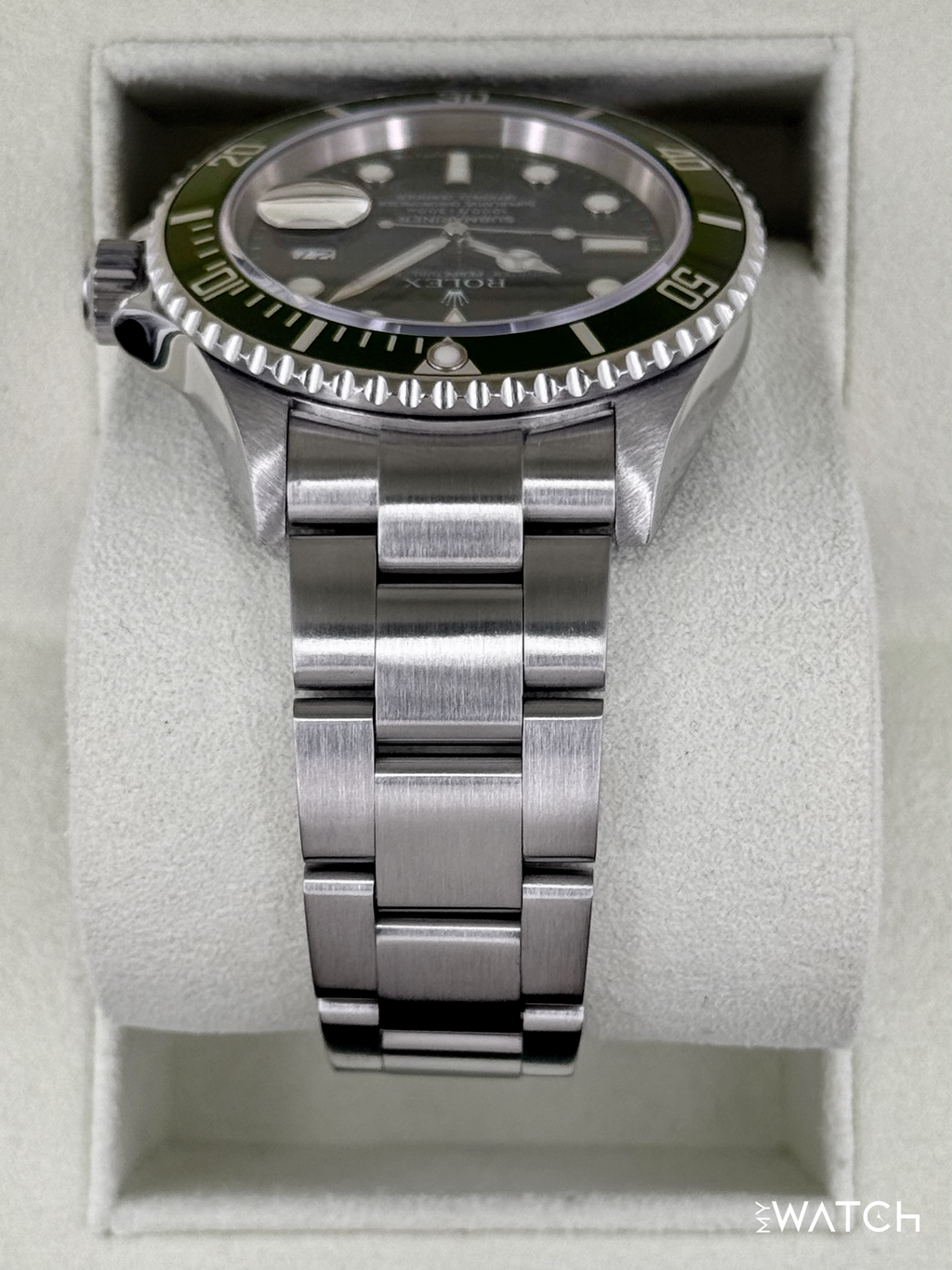2005 Rolex Submariner "Kermit" 40mm 16610 Stainless Steel Black Dial (Collectors Set)