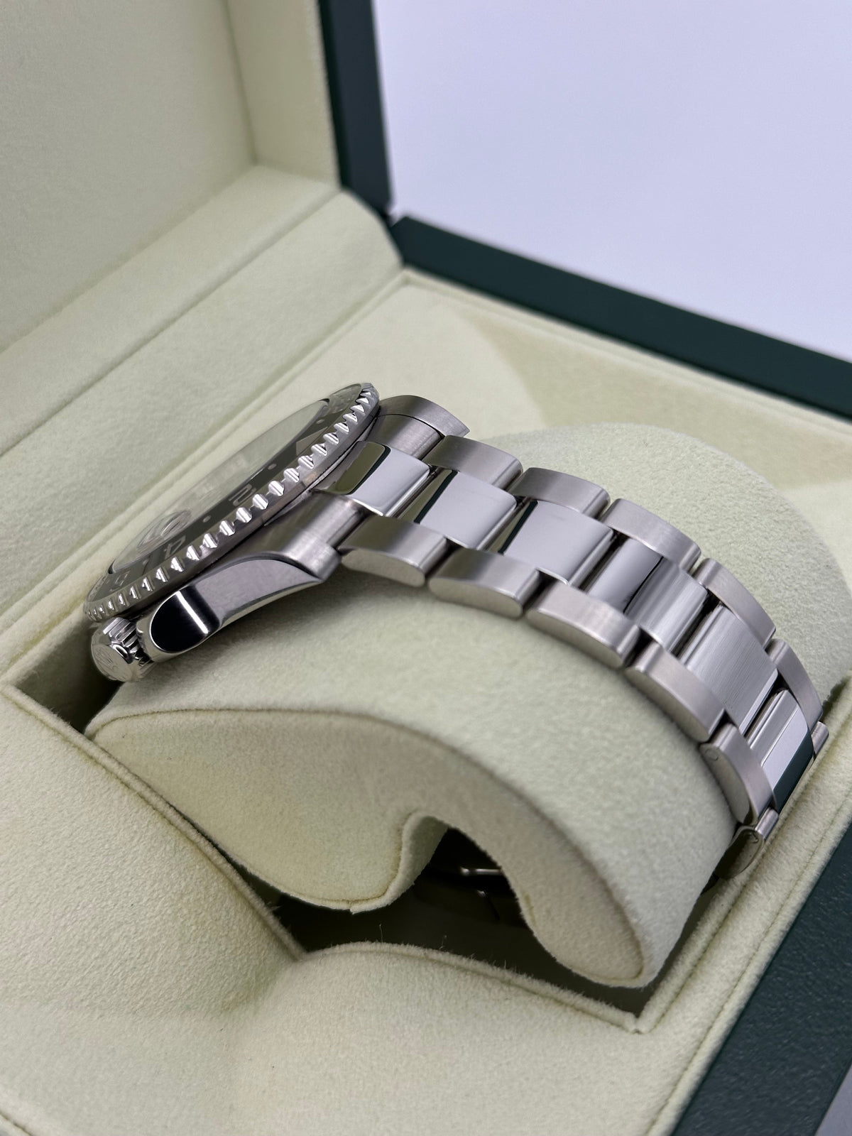 2011 Rolex GMT-Master II 40mm 116710LN Stainless Steel Black Dial