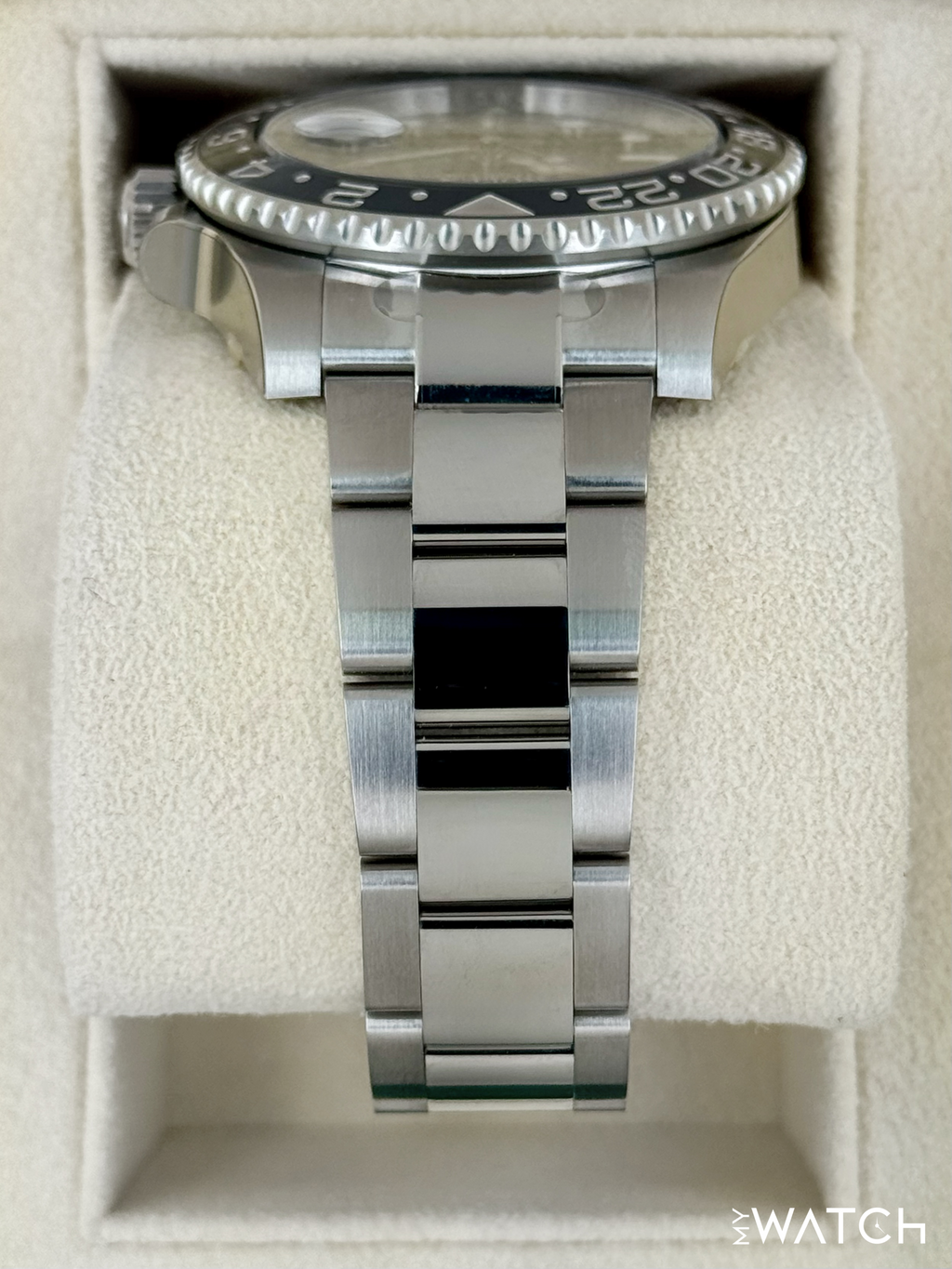 NEW OLD STOCK 2017 Rolex GMT-Master II 40mm 116710LN Stainless Steel Black Dial (STICKERED)