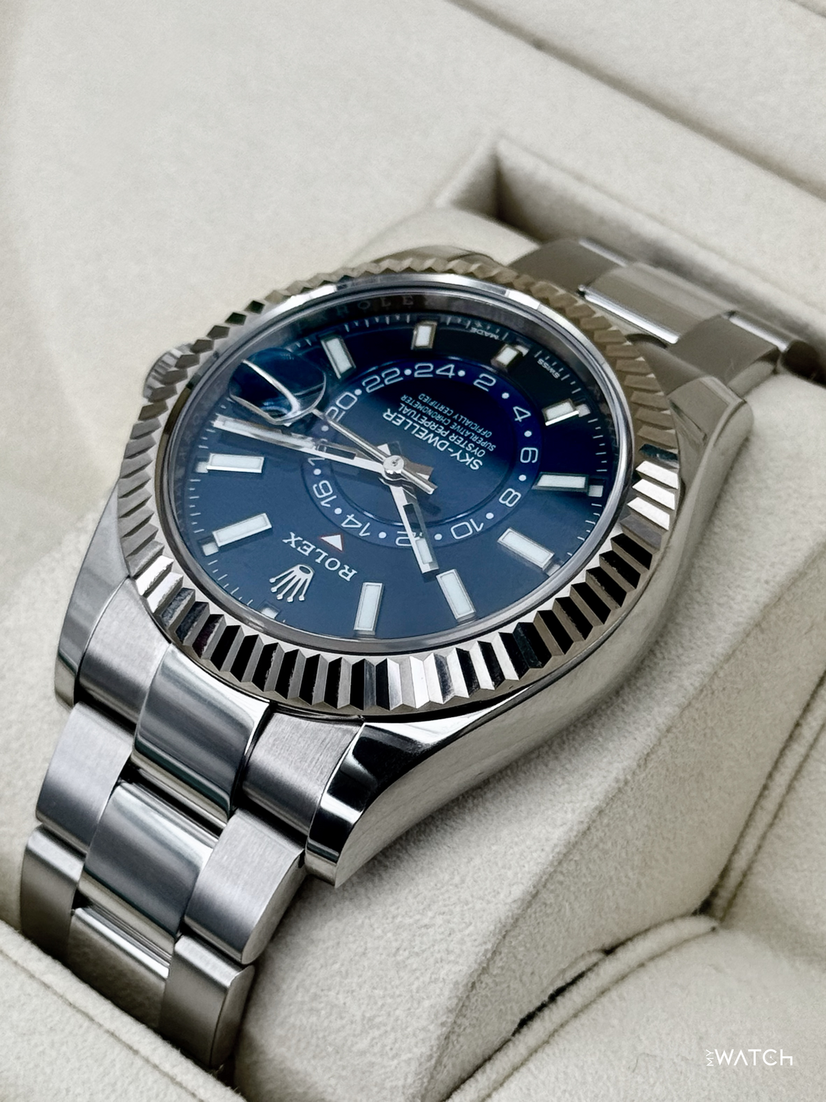 2017 Rolex Sky-Dweller 42mm 326934 Stainless Steel Oyster Blue Dial