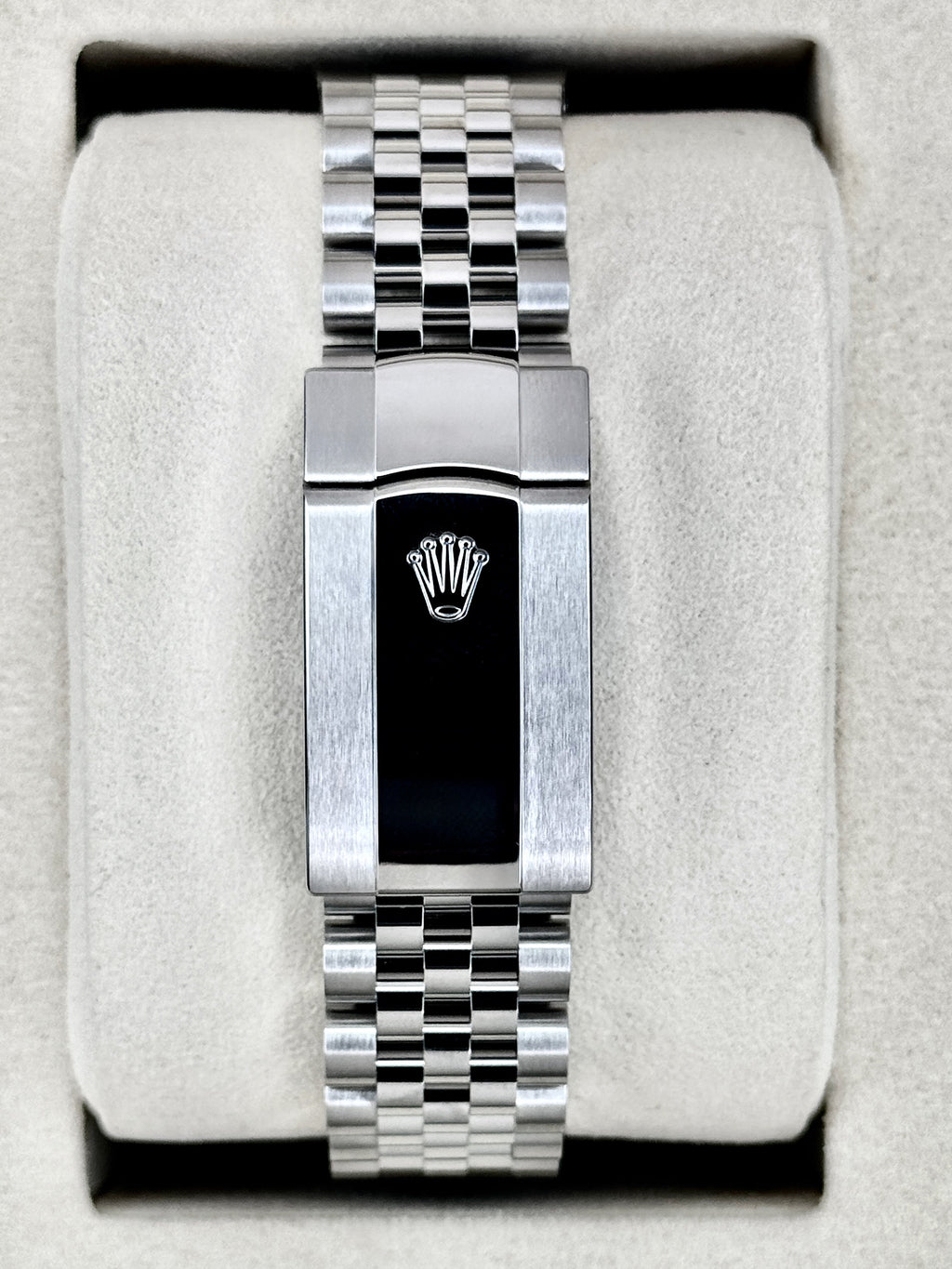 NEW 2026 Rolex Datejust 41mm 126300 Stainless Steel Jubilee Black Dial