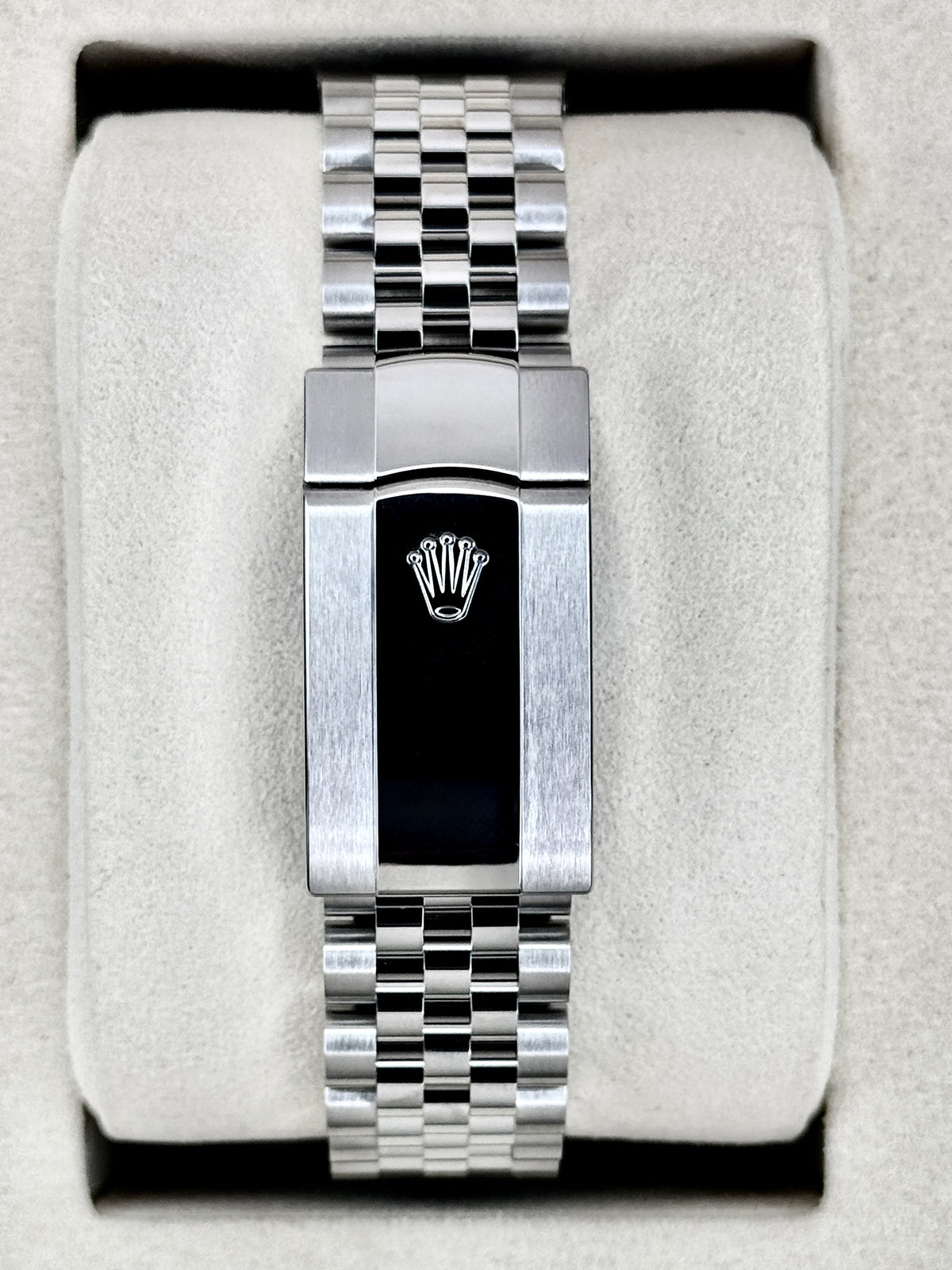 NEW 2026 Rolex Datejust 41mm 126300 Stainless Steel Jubilee Black Dial