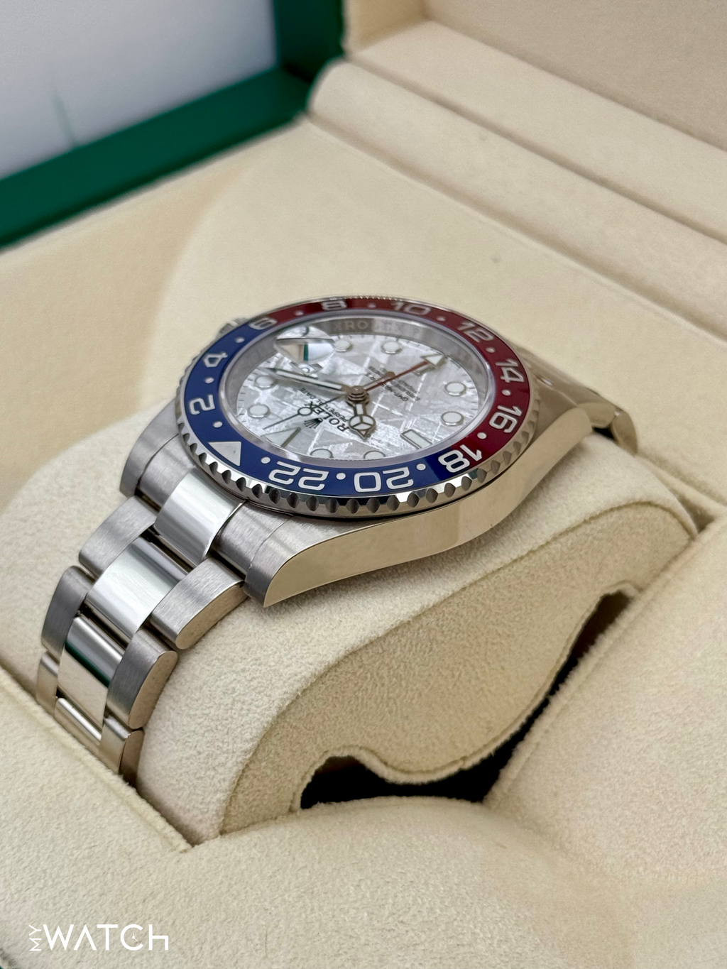 2022 Rolex GMT-Master II "Pepsi" 40mm 126719BLRO Meteorite Dial
