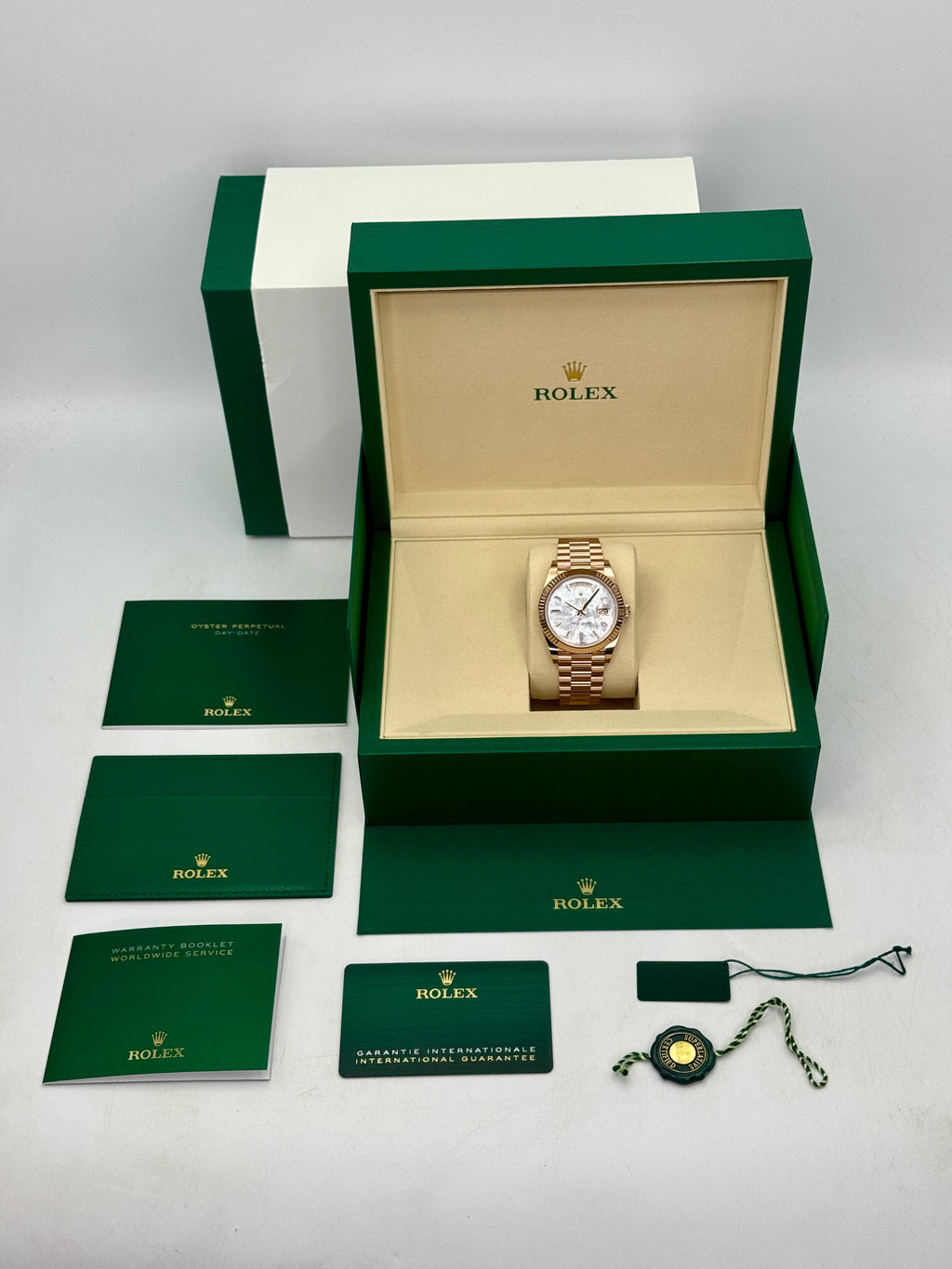 NEW 2026 Rolex Day-Date 40mm 228235 Rose Gold Mother of Pearl Diamond Dial