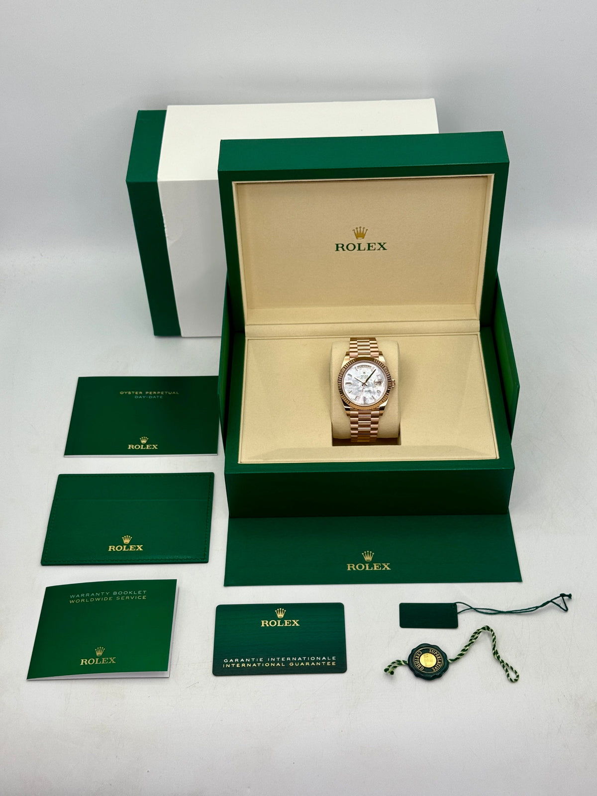NEW 2026 Rolex Day-Date 40mm 228235 Rose Gold Mother of Pearl Diamond Dial