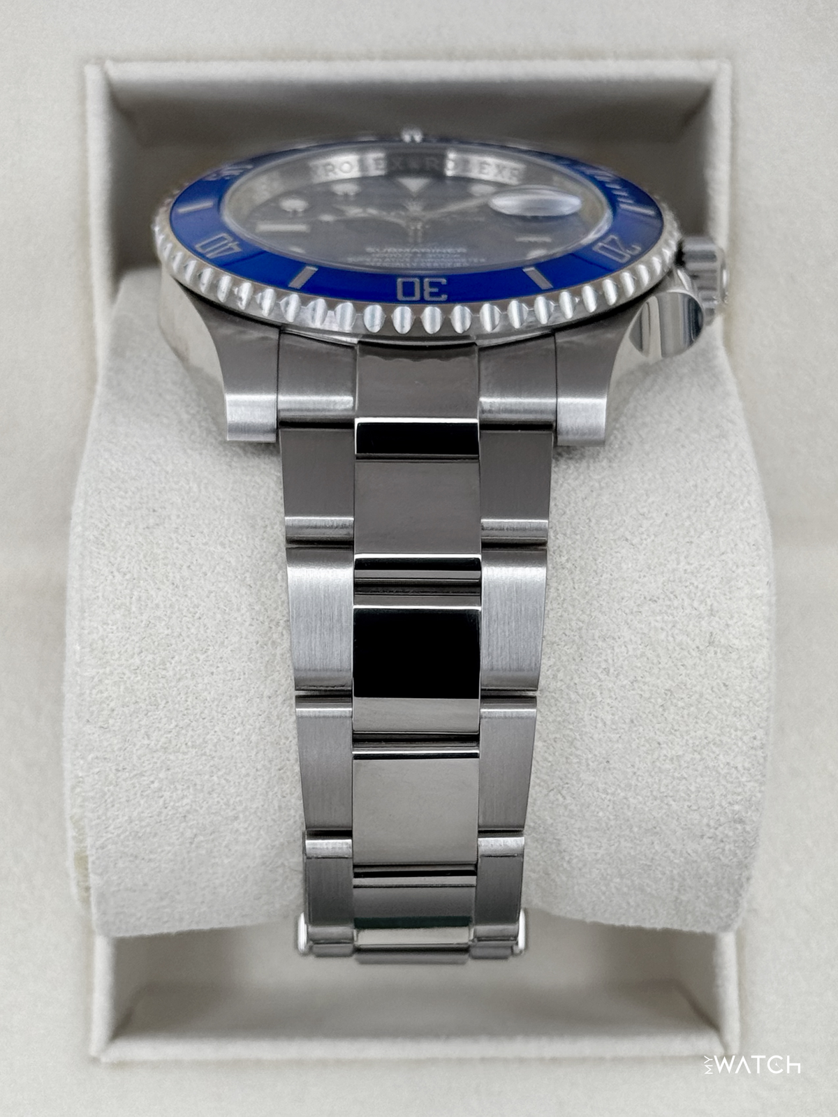 2020 Rolex Submariner "Smurf" 40mm 116619LB White Gold Blue Dial (NFC Card)