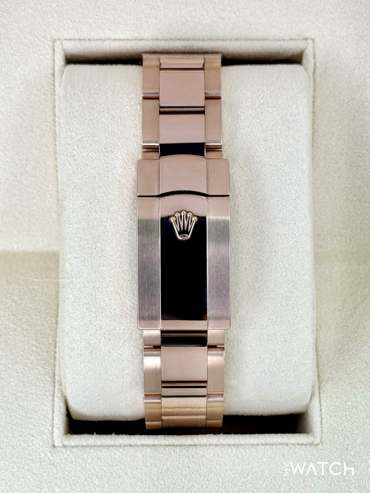 2023 Rolex Sky-Dweller 42mm 326935 Rose Gold Oyster Rhodium Dial