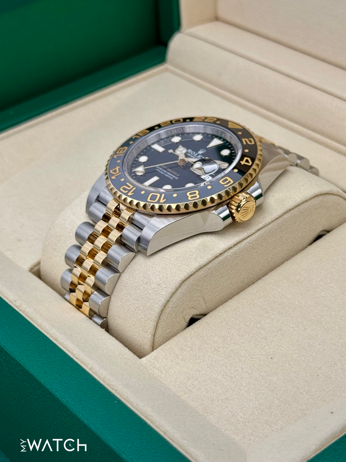 NEW 2026 Rolex GMT-Master II 40mm 126713GRNR Two-Tone Jubilee