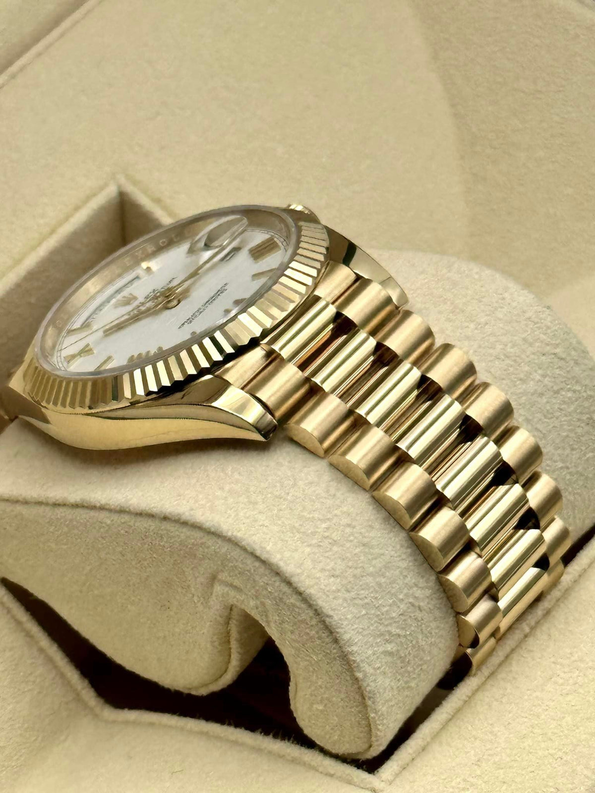 Rolex Day-Date 40mm 228238 Presidential White Dial