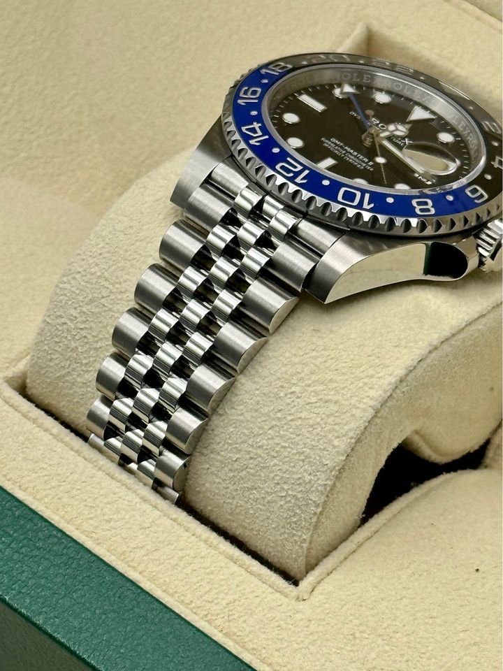 NEW 2022 Rolex GMT-Master II “Batgirl” 40mm 126710BLNR Jubilee Black Dial