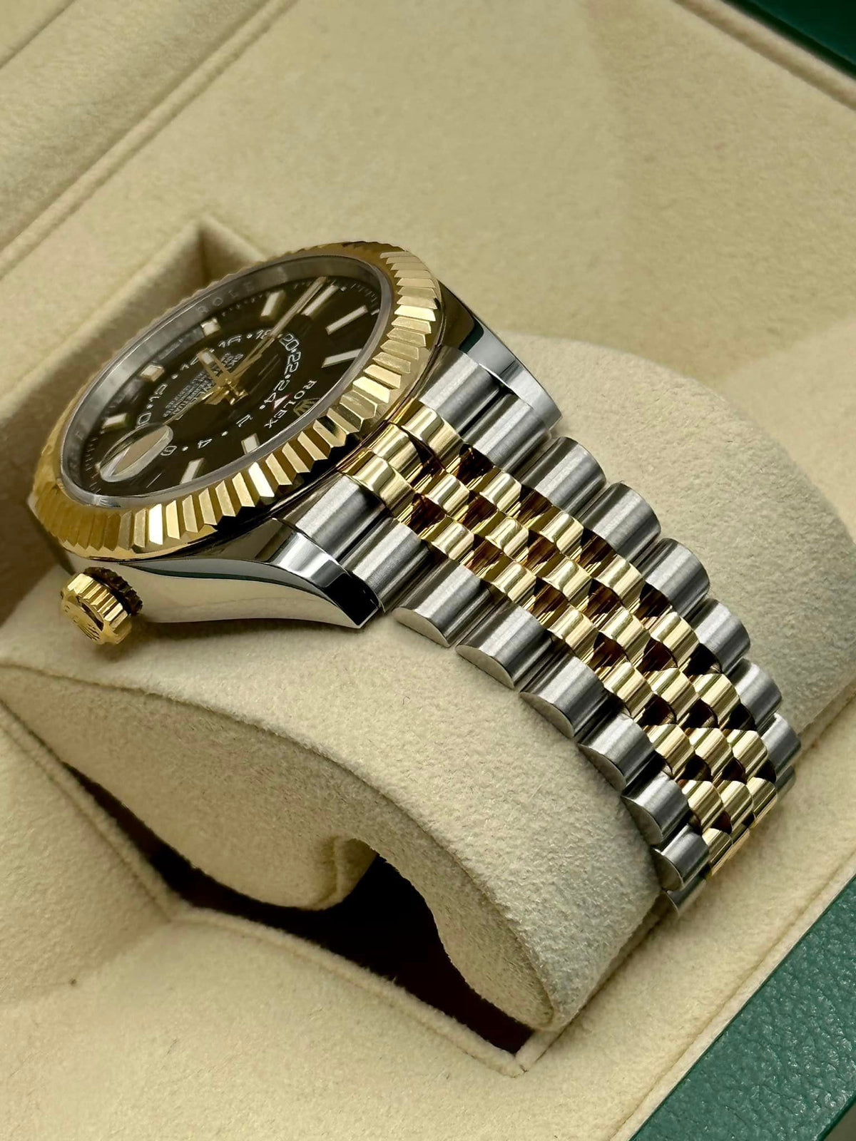 2021 Rolex Sky-Dweller 42mm 326933 Two-Tone Jubilee Black Dial