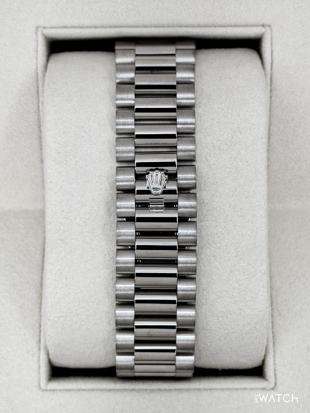 2022 Rolex Day-Date 40mm 228239 Presidential 18kt White Gold Olive Dial