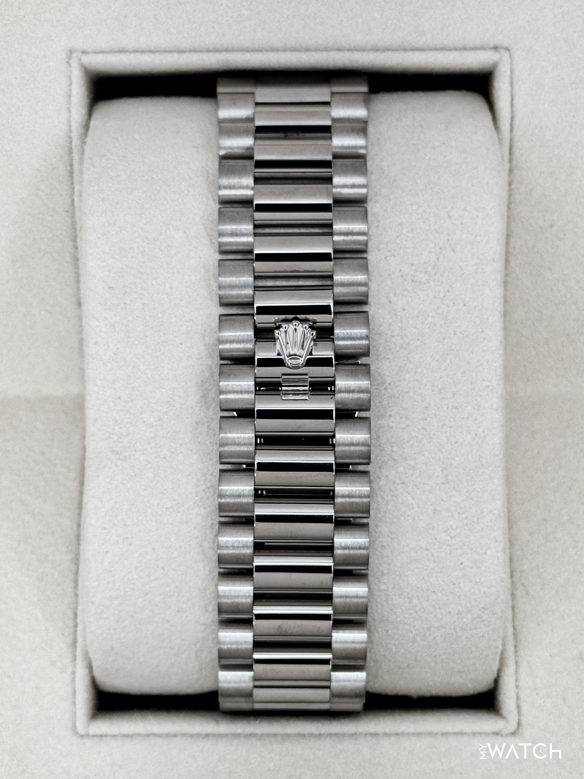 2022 Rolex Day-Date 40mm 228239 Presidential 18kt White Gold Olive Dial