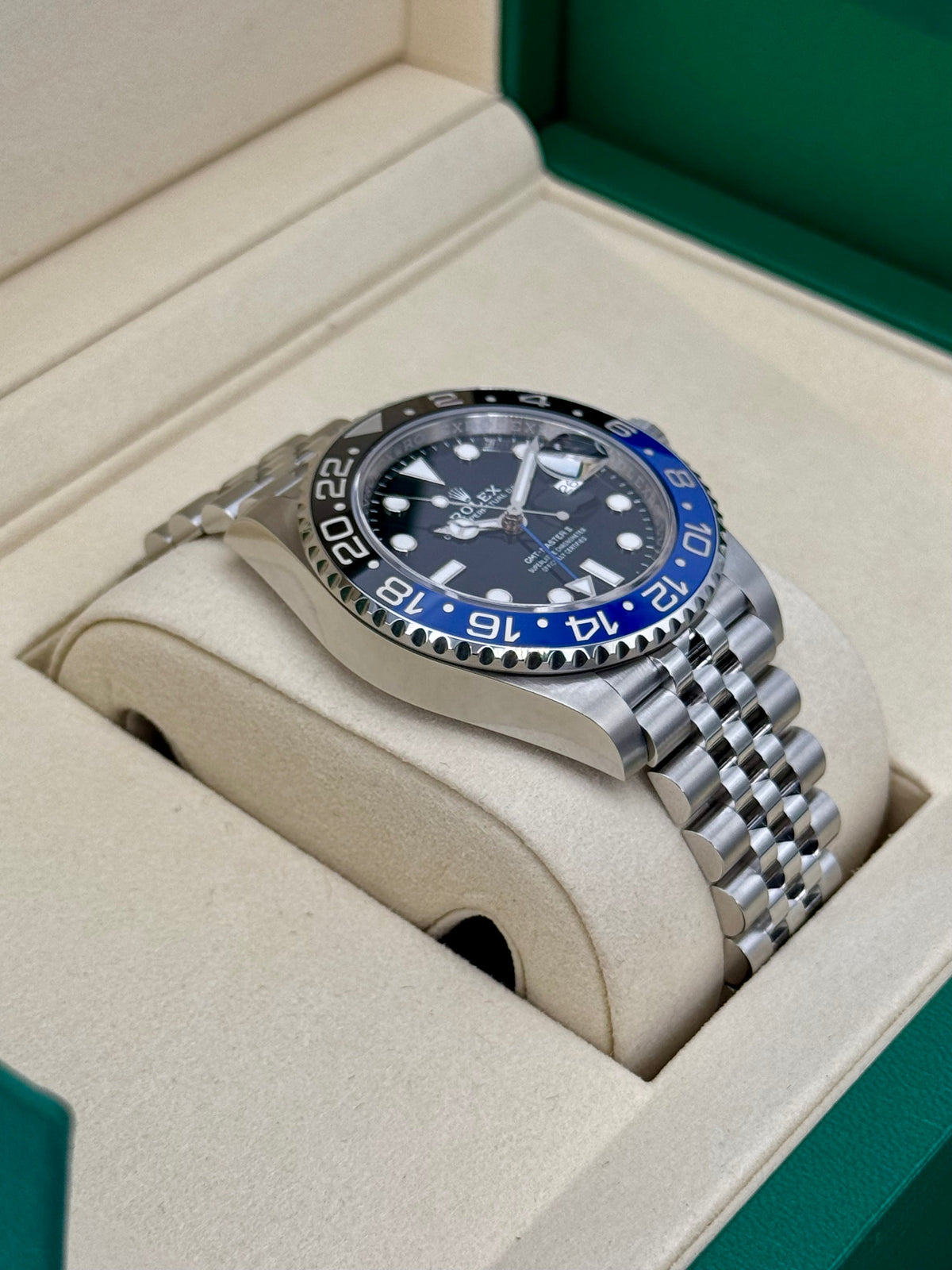 NEW 2025 Rolex GMT-Master II "Batgirl" 40mm 126710BLNR Jubilee