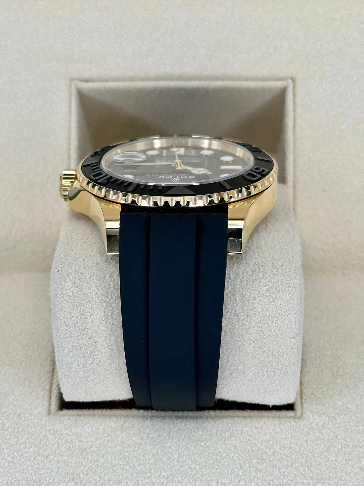 NEW 2026 Rolex Yacht-Master 42mm 226658 Gold Oysterflex Black Dial