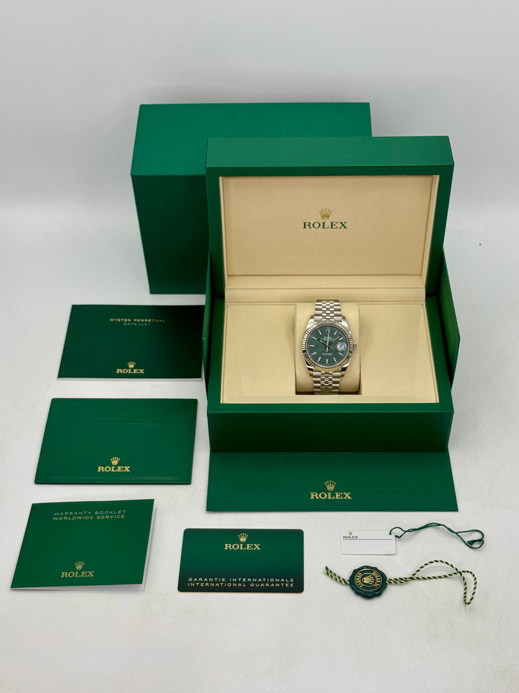 NEW 2026 Rolex Datejust 41mm 126334 Jubilee Mint Green Dial