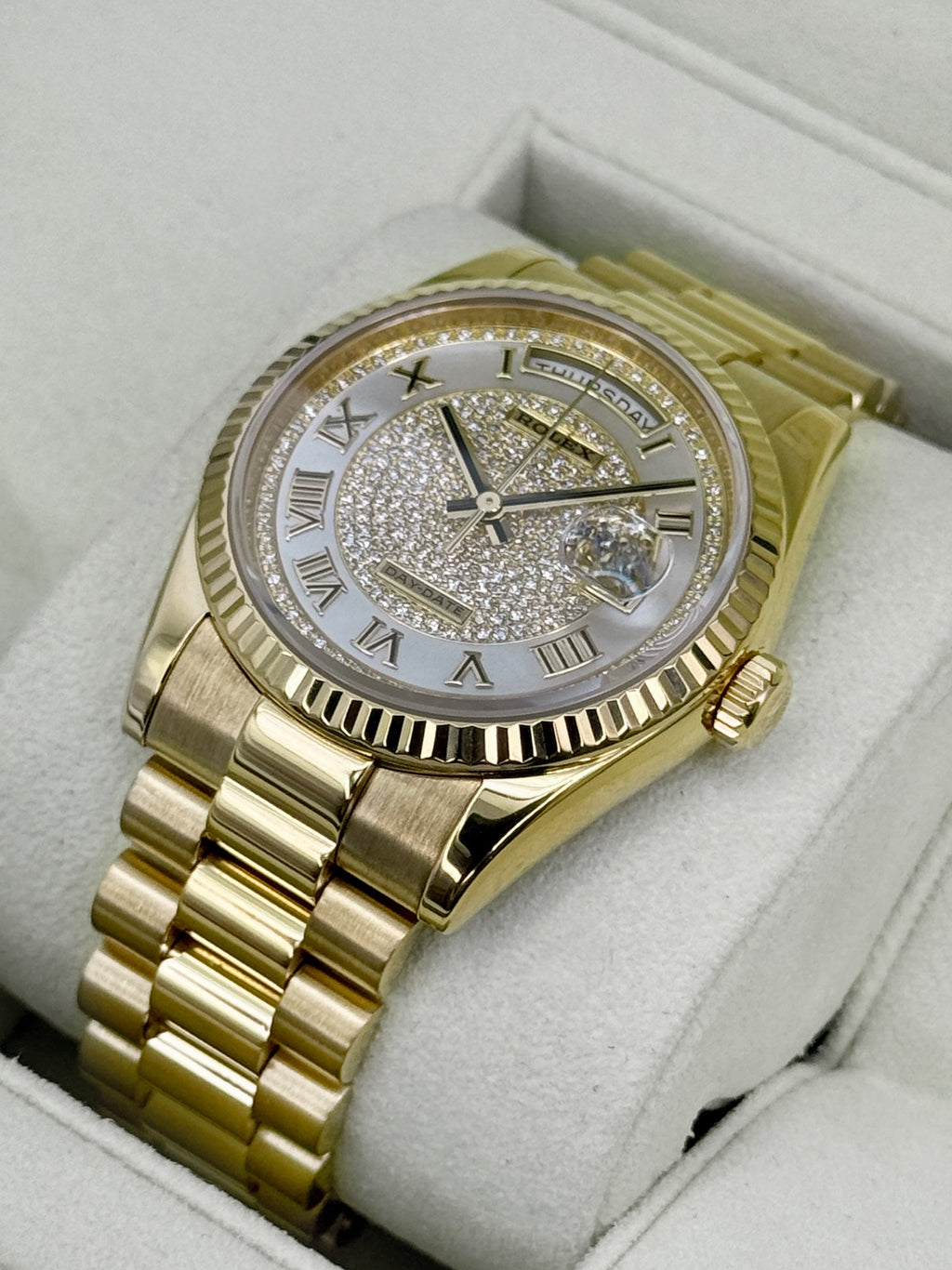 2013 Rolex Day-Date 36mm 118238 Presidential Diamond Pave Mother of Pearl Dial