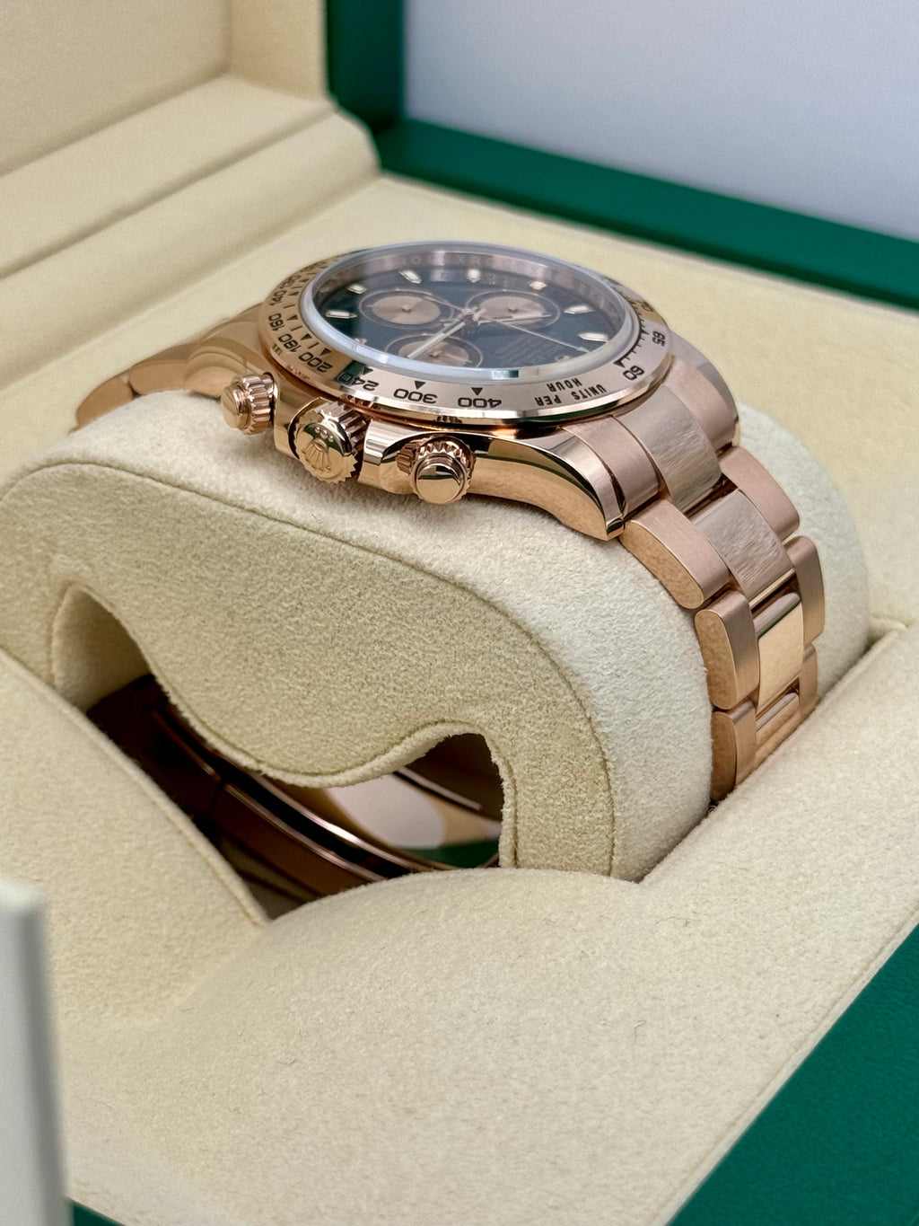 2020 Rolex Daytona 40mm116505 Rose Gold Black Dial