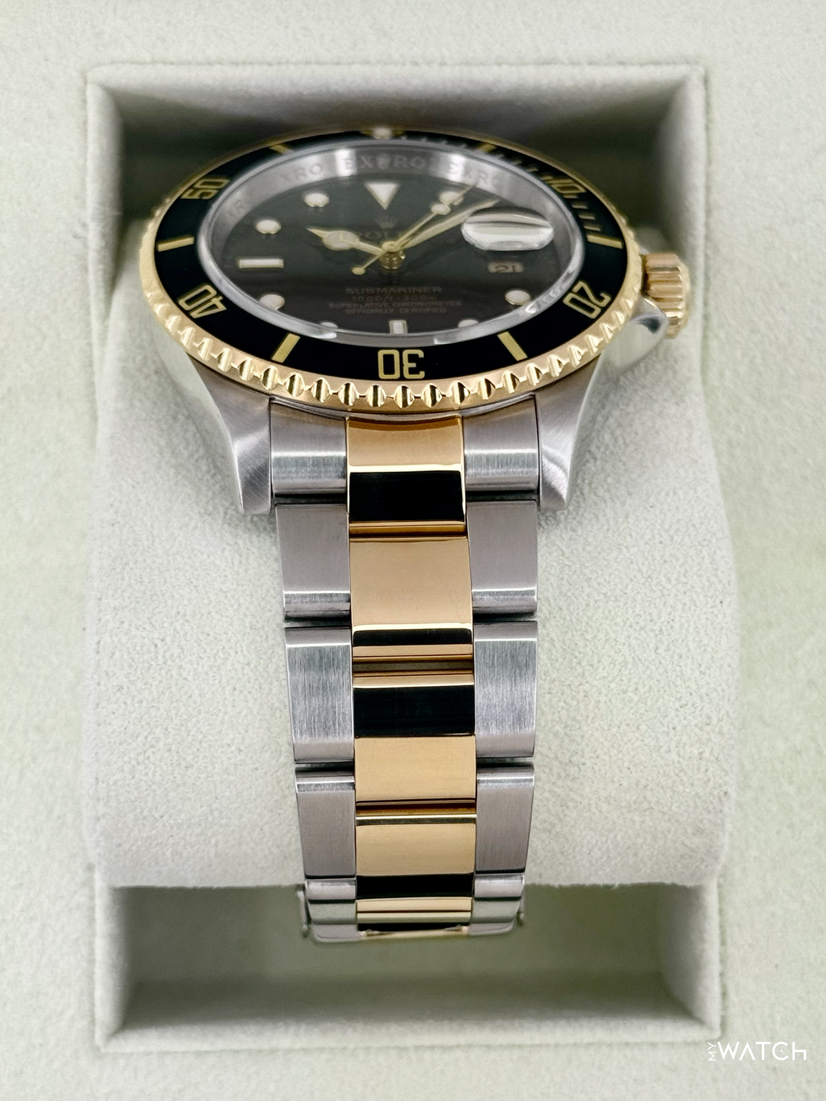 2009 Rolex Submariner 40mm 16613LN Two-Tone Black Dial (Collectors Set)