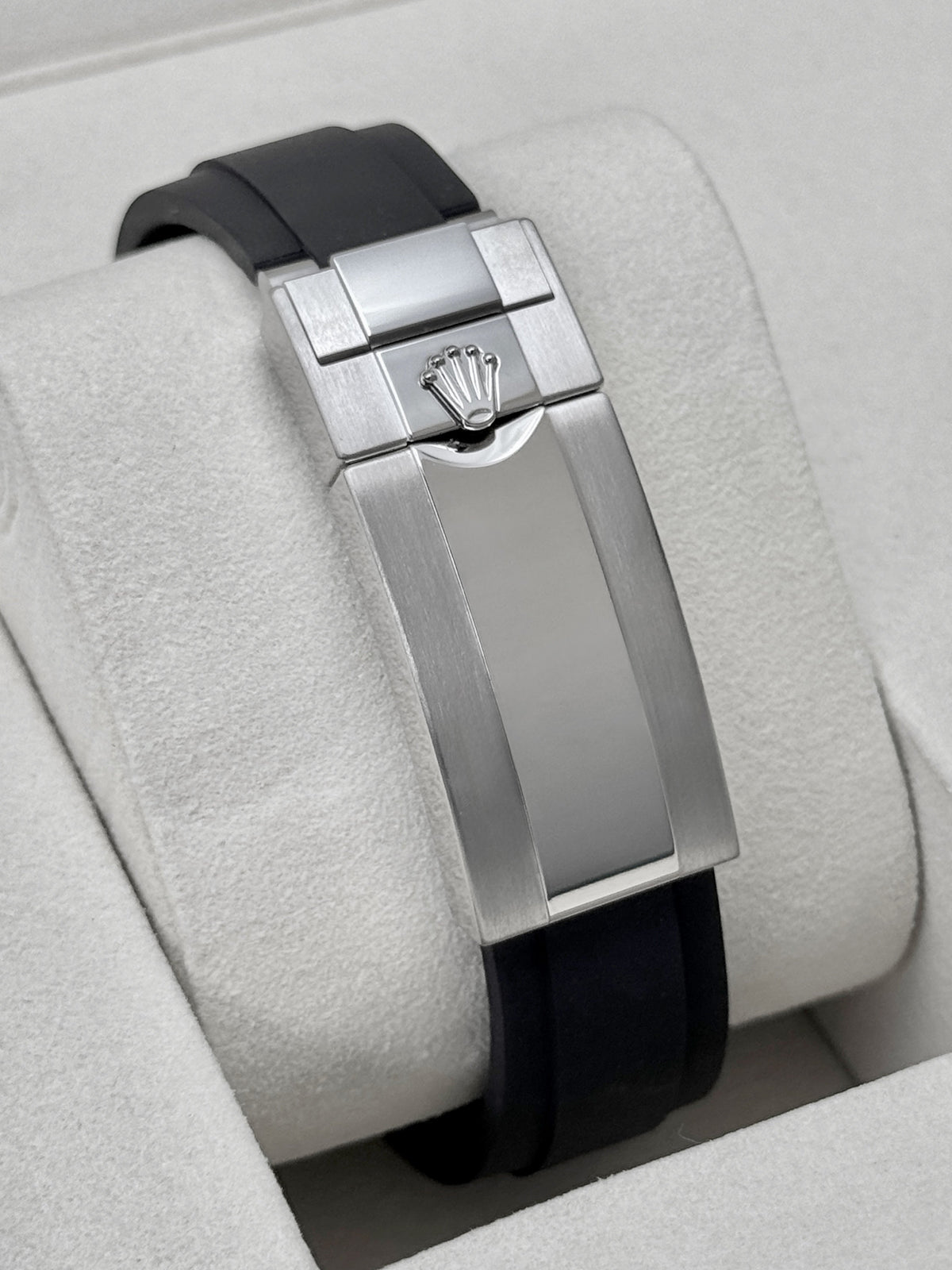 NEW 2026 Rolex Daytona 40mm 126519LN White Gold Oysterflex Silver Ghost Dial (NEW CARD STYLE)