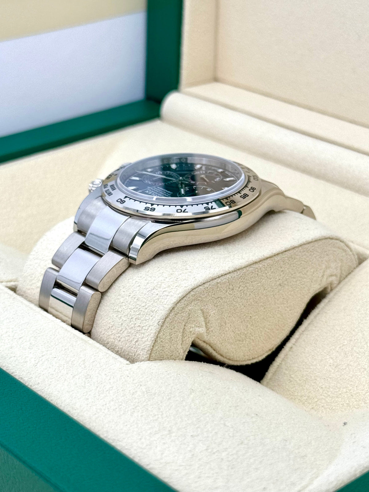 2022 Rolex Daytona 40mm 116509 White Gold Blue Dial