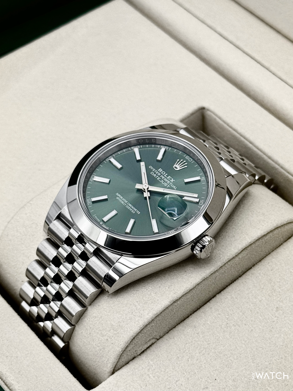 NEW 2026 Rolex Datejust 41mm 126300 Stainless Steel Jubilee Green Dial