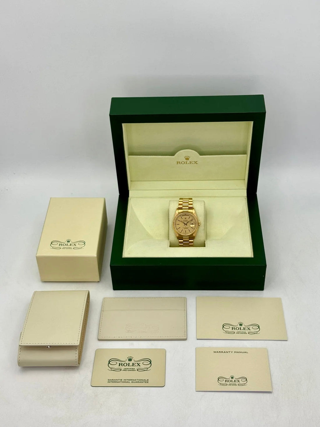 1990 Rolex Day-Date 36mm 18238 Presidential 18kt Yellow Gold Champagne Dial (CPO)