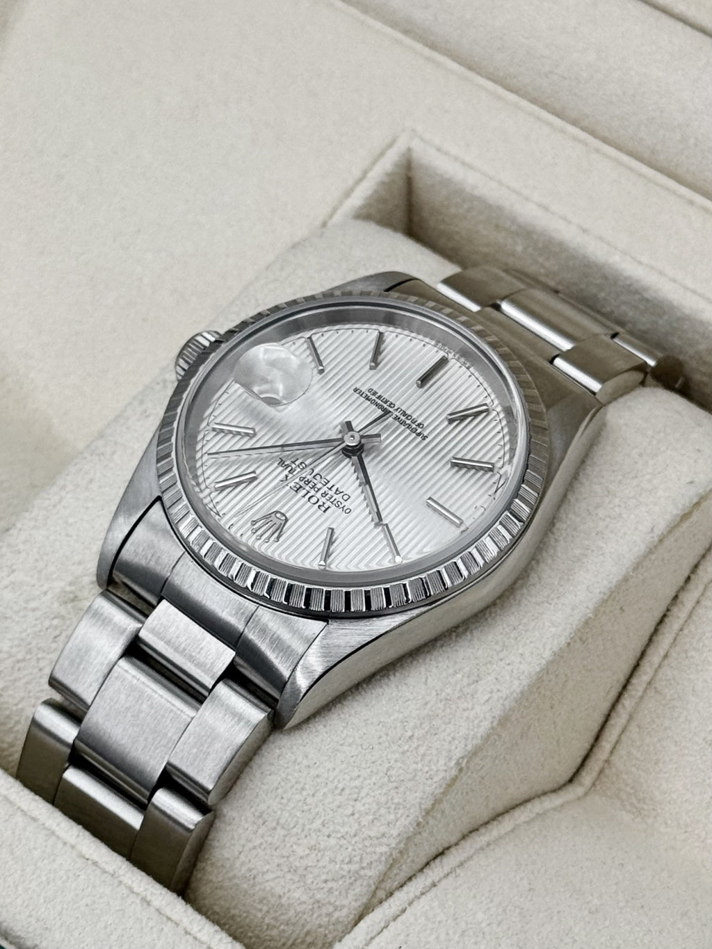 2004 Rolex Datejust 36mm 16220 Stainless Steel Oyster Silver Tapestry Dial (Collectors Set)