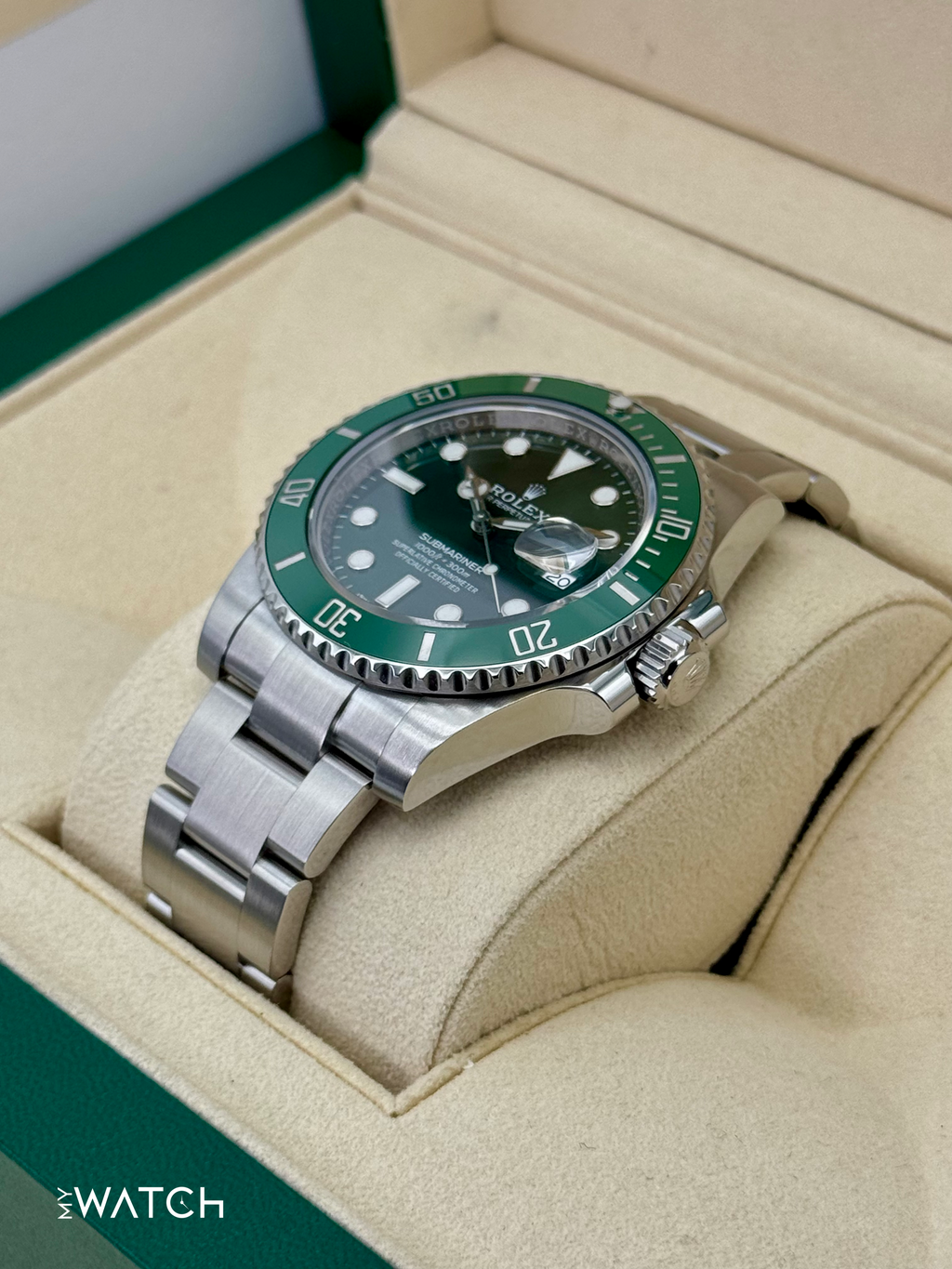 2018 Rolex Submariner “Hulk” 40mm 116610LV Green Dial