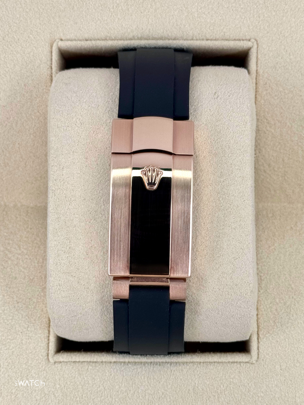 2022 Rolex Sky-Dweller 42mm 326235 Rose Gold Oysterflex Rhodium Dial