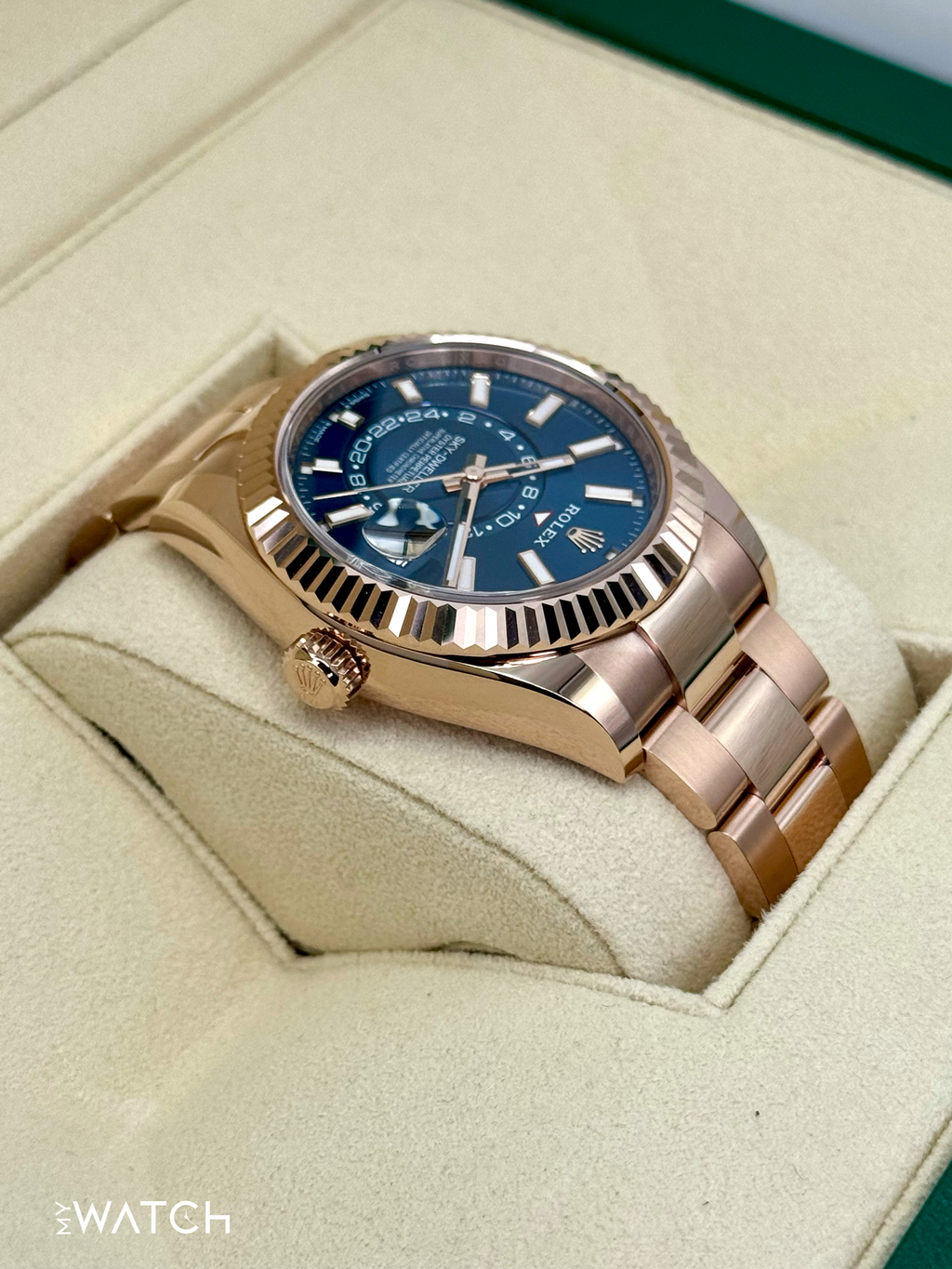 NEW 2026 Rolex Sky-Dweller 42mm 336935 Rose Gold Oyster Blue Dial