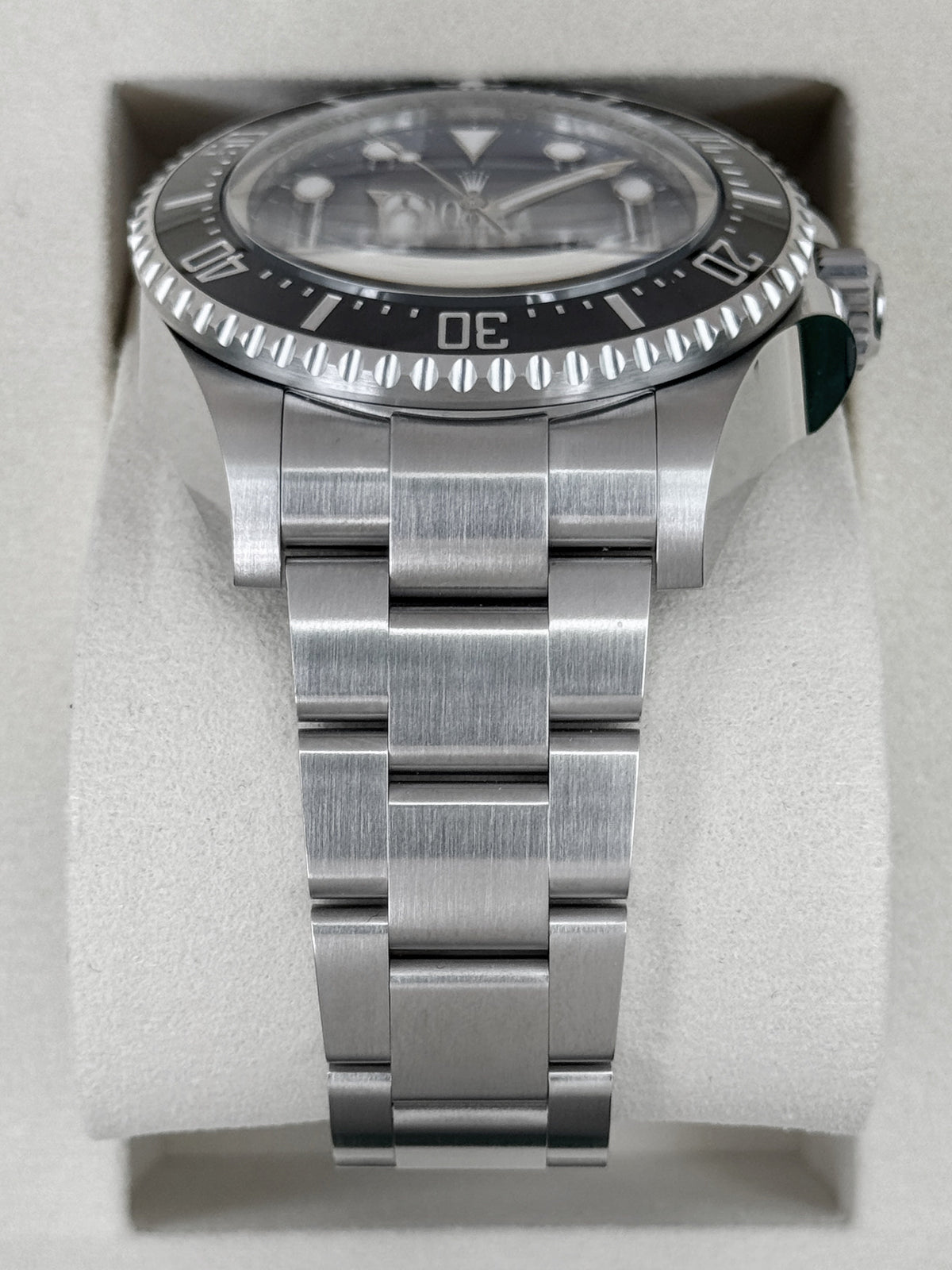 NEW 2026 Rolex Deepsea James Cameron 44mm 136660 Blue Dial