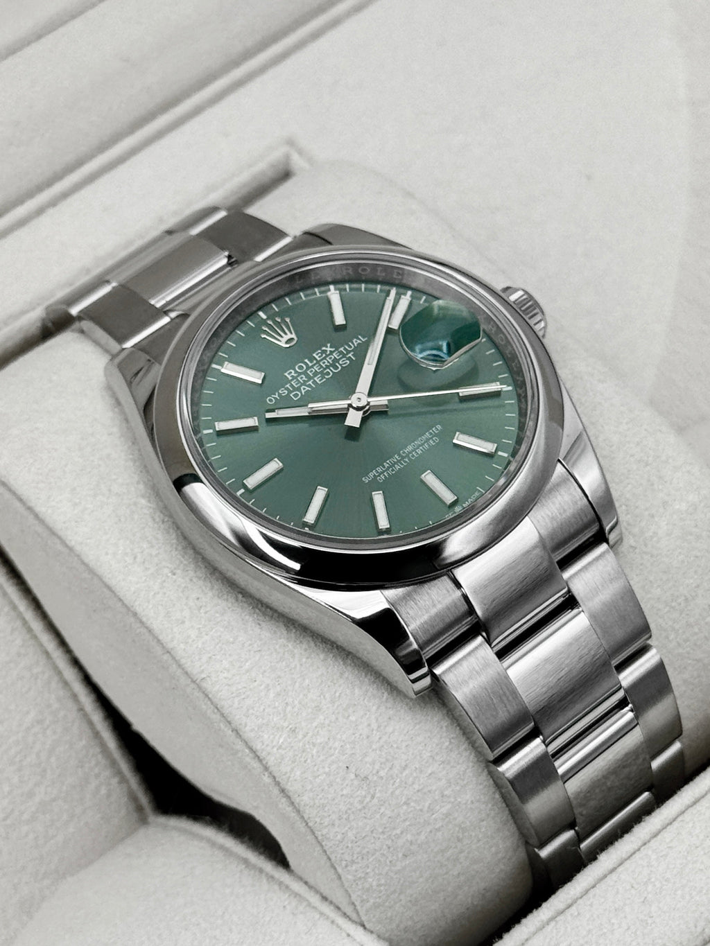 2024 Rolex Datejust 36mm 126200 Oyster Mint Green Dial