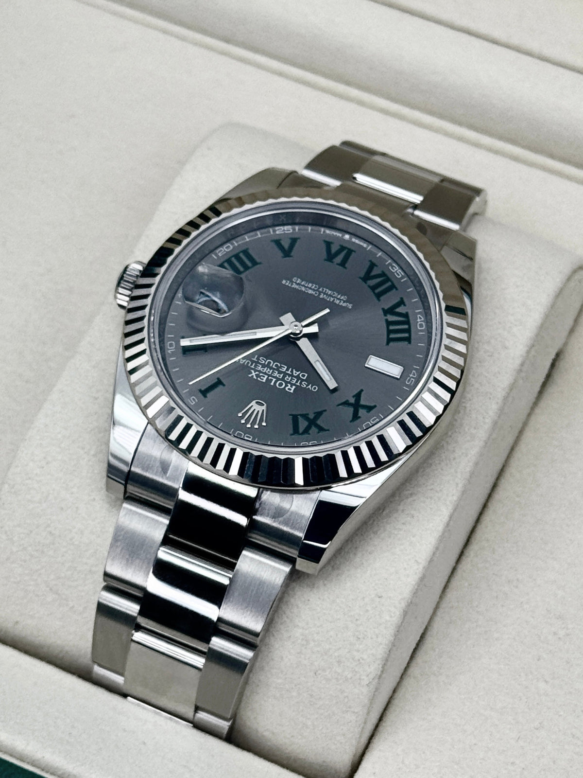 NEW 2026 Rolex Datejust 41mm 126334 Stainless Steel Oyster Wimbledon Dial (STICKERED)