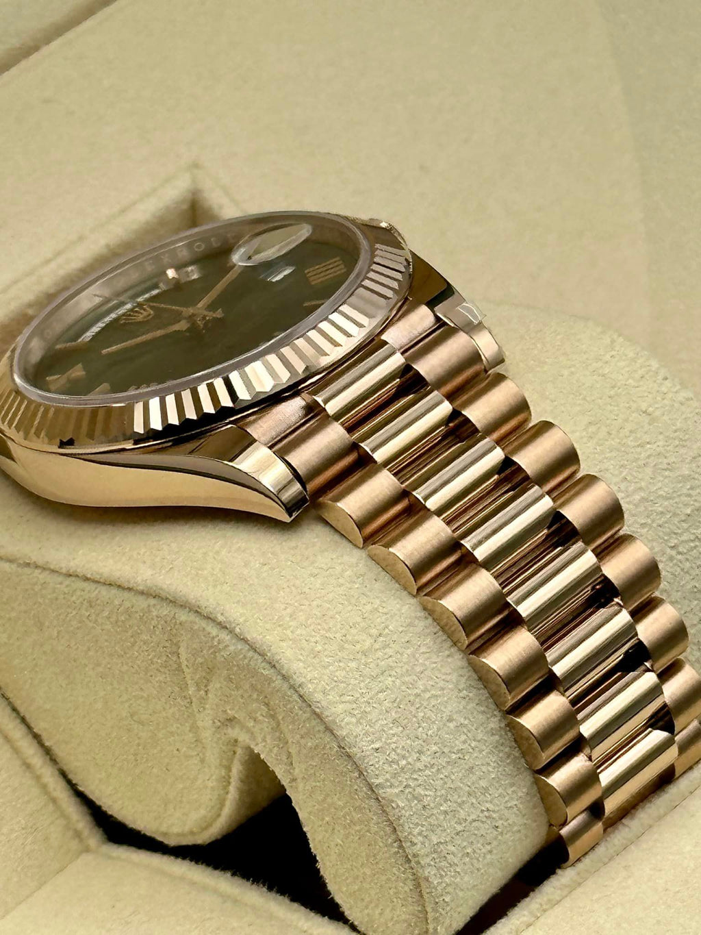 NEW 2023 Rolex Day-Date 40mm 228235 Presidential Rose Gold Green Dial