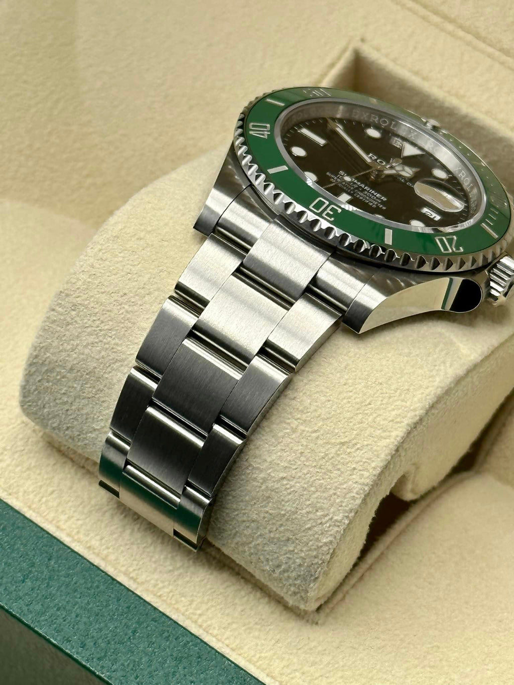 NEW 2023 Rolex Submariner "Starbucks" 41mm 126610LV Black Dial