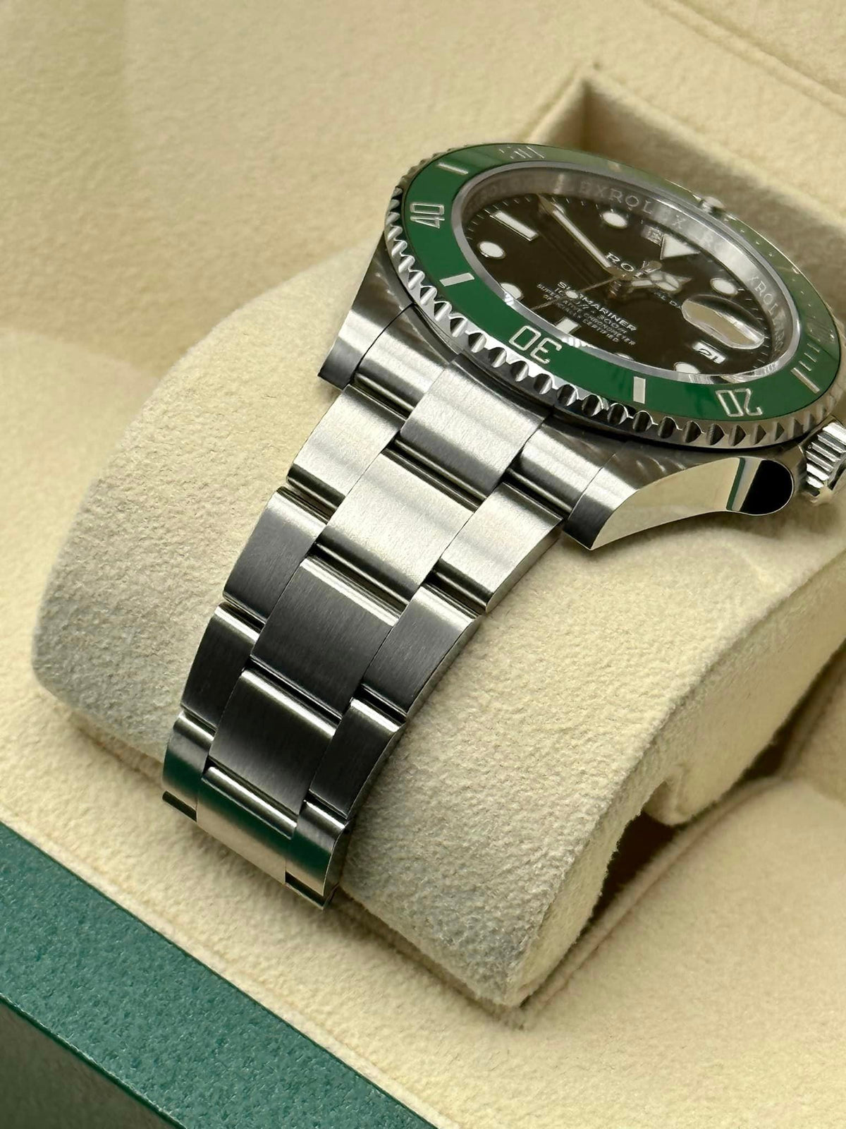 NEW 2023 Rolex Submariner "Starbucks" 41mm 126610LV Black Dial