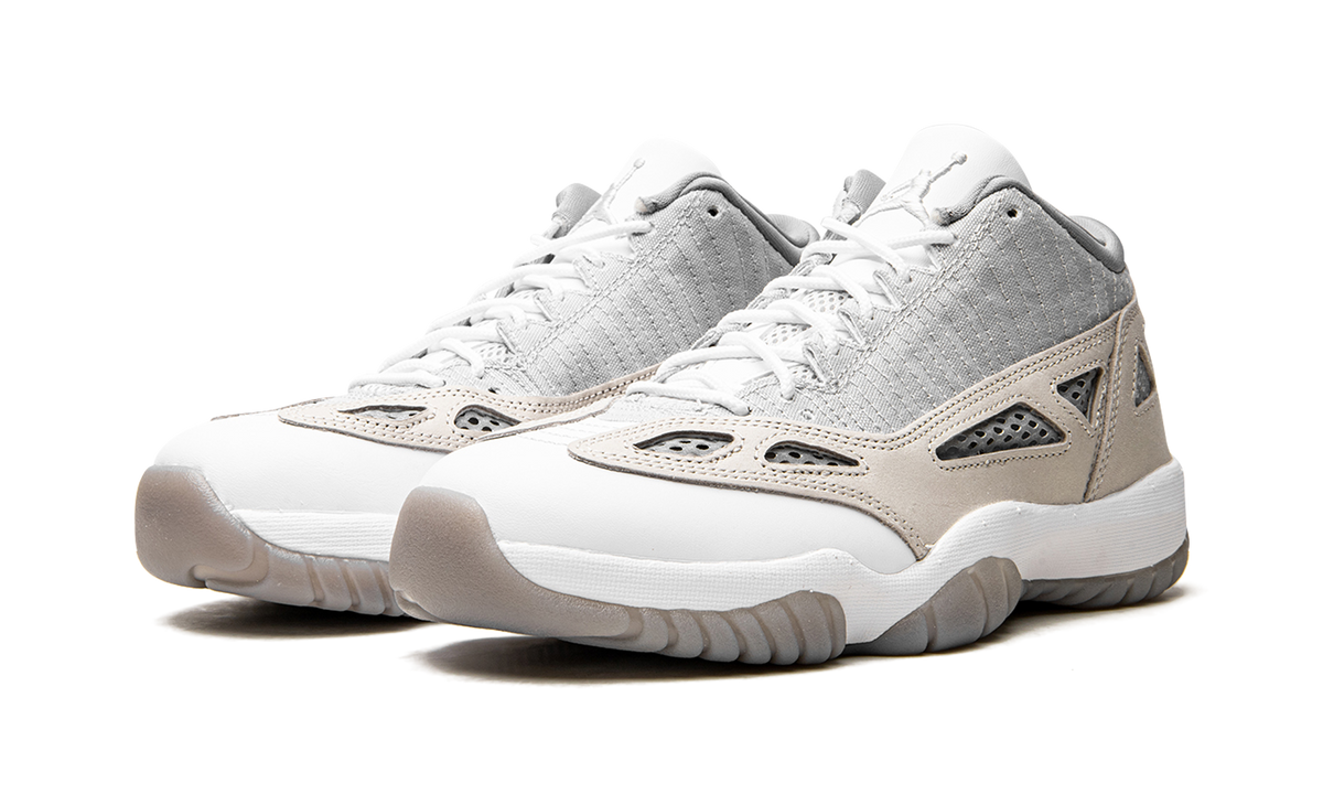 Air Jordan 11 Retro Low IE "'Light Orewood Brown'" 919712 102