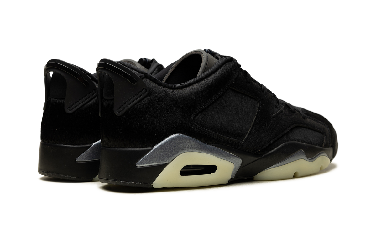 Air Jordan 6 WMNS "Blackout" IO9786 001