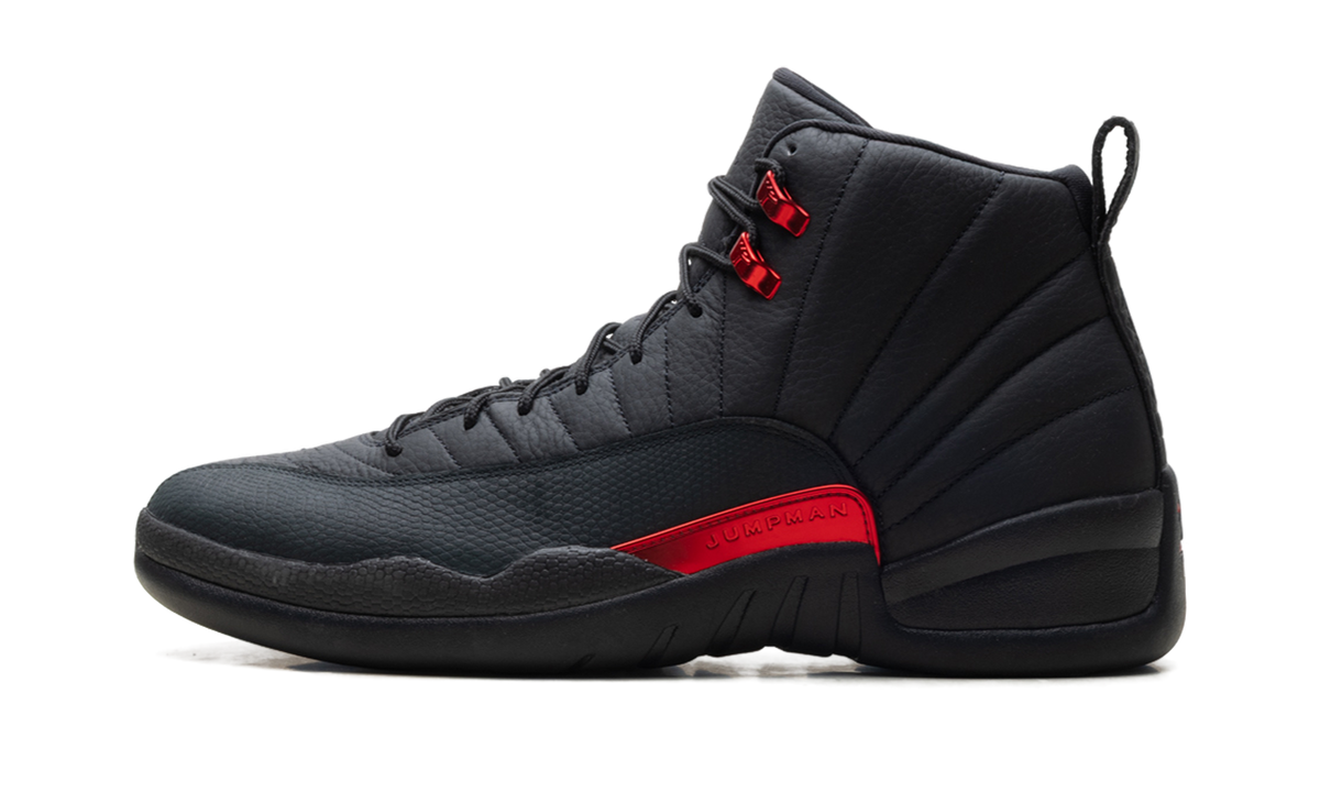 Jordan 12 Retro "Bloodline" CT8013 003