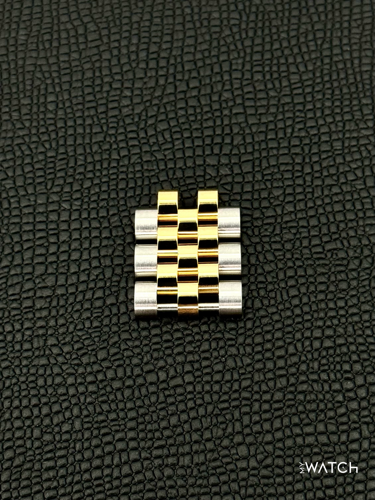 Rolex Datejust 126233 Two-Tone Jubilee Link