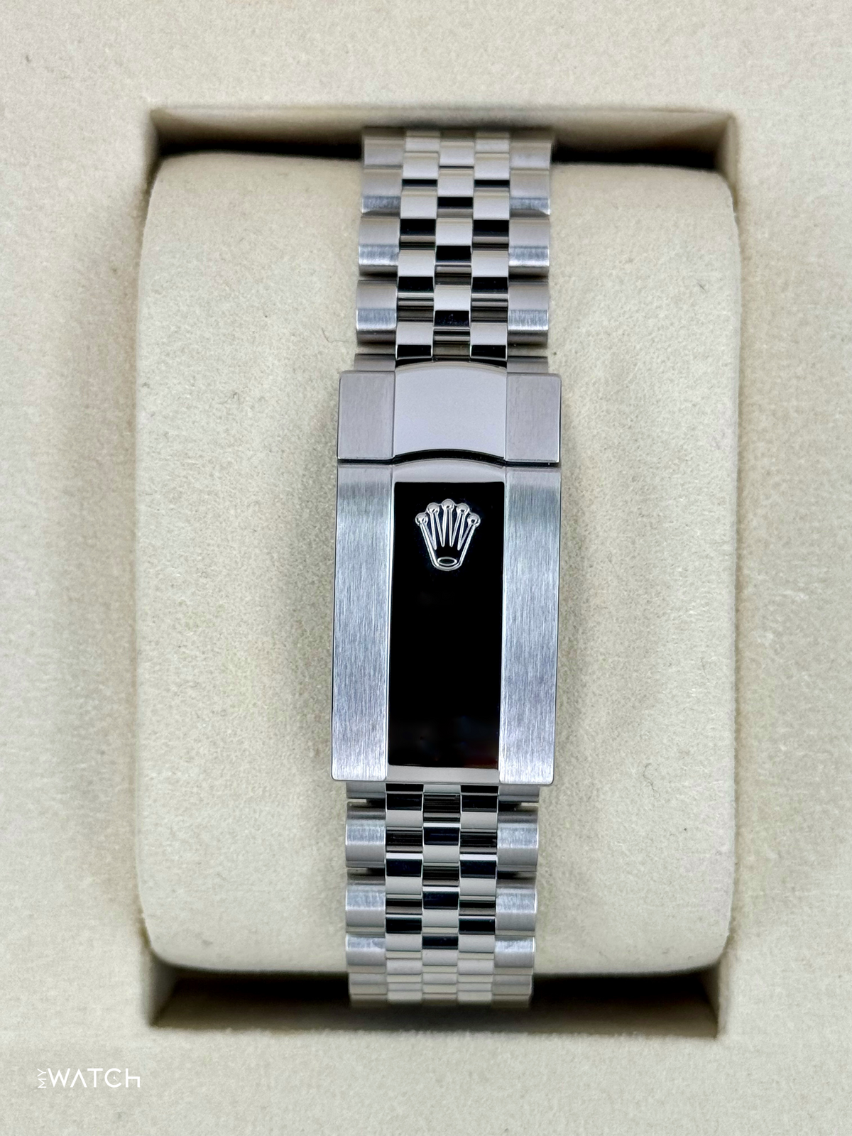 NEW 2026 Rolex Datejust 41mm 126300 Jubilee Wimbledon Dial