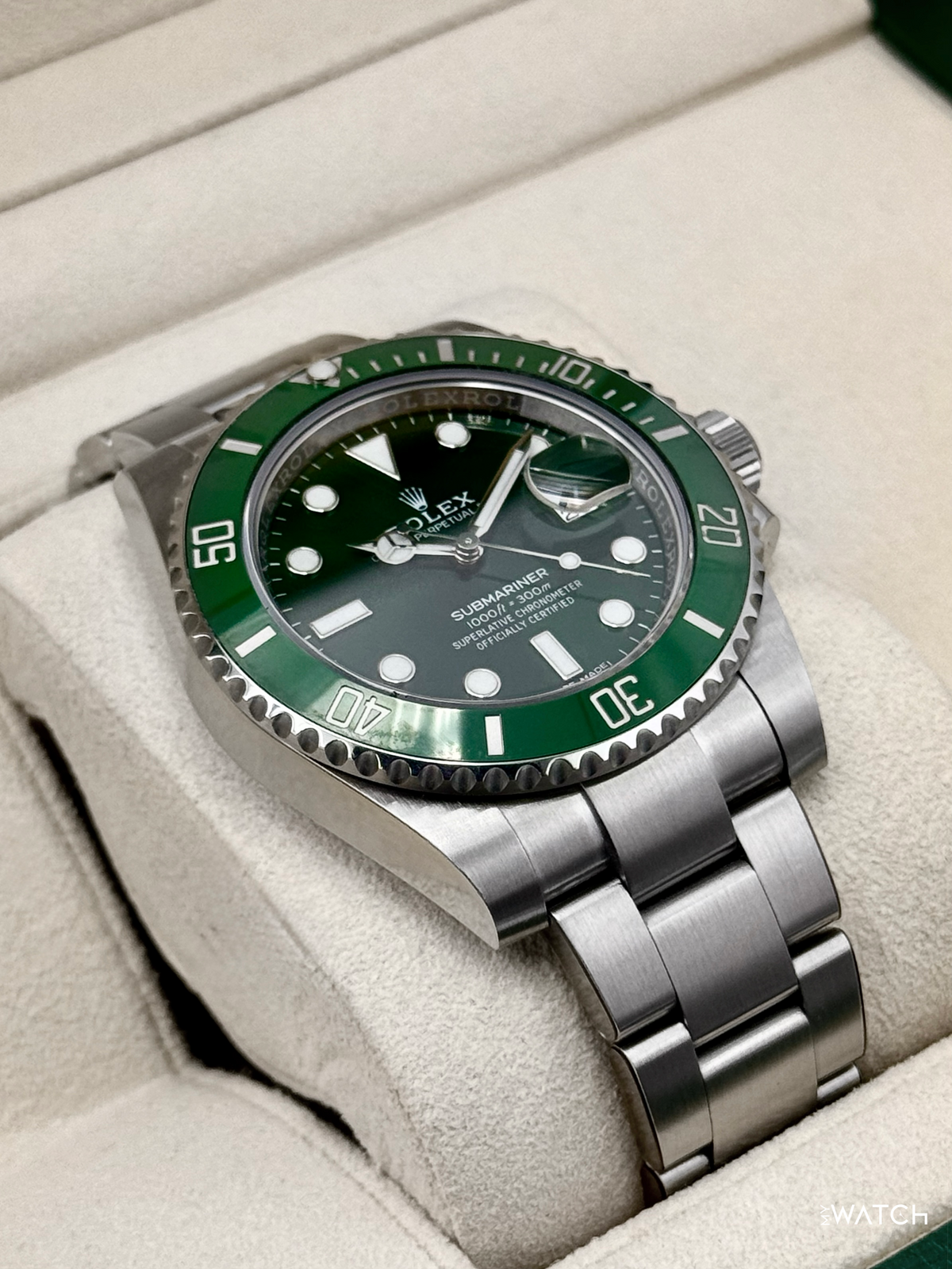 2018 Rolex Submariner “Hulk” 40mm 116610LV Green Dial